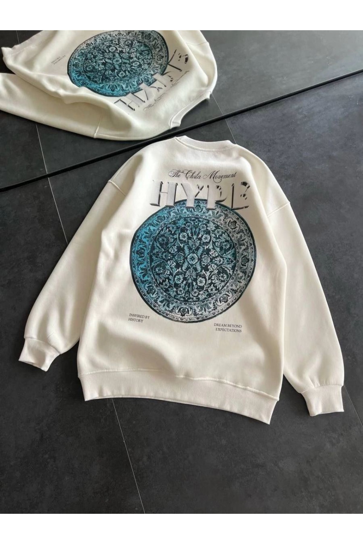 Kadın 3 İplik Pamuklu Bisiklet Yaka Baskılı SweatShirt - Beyaz