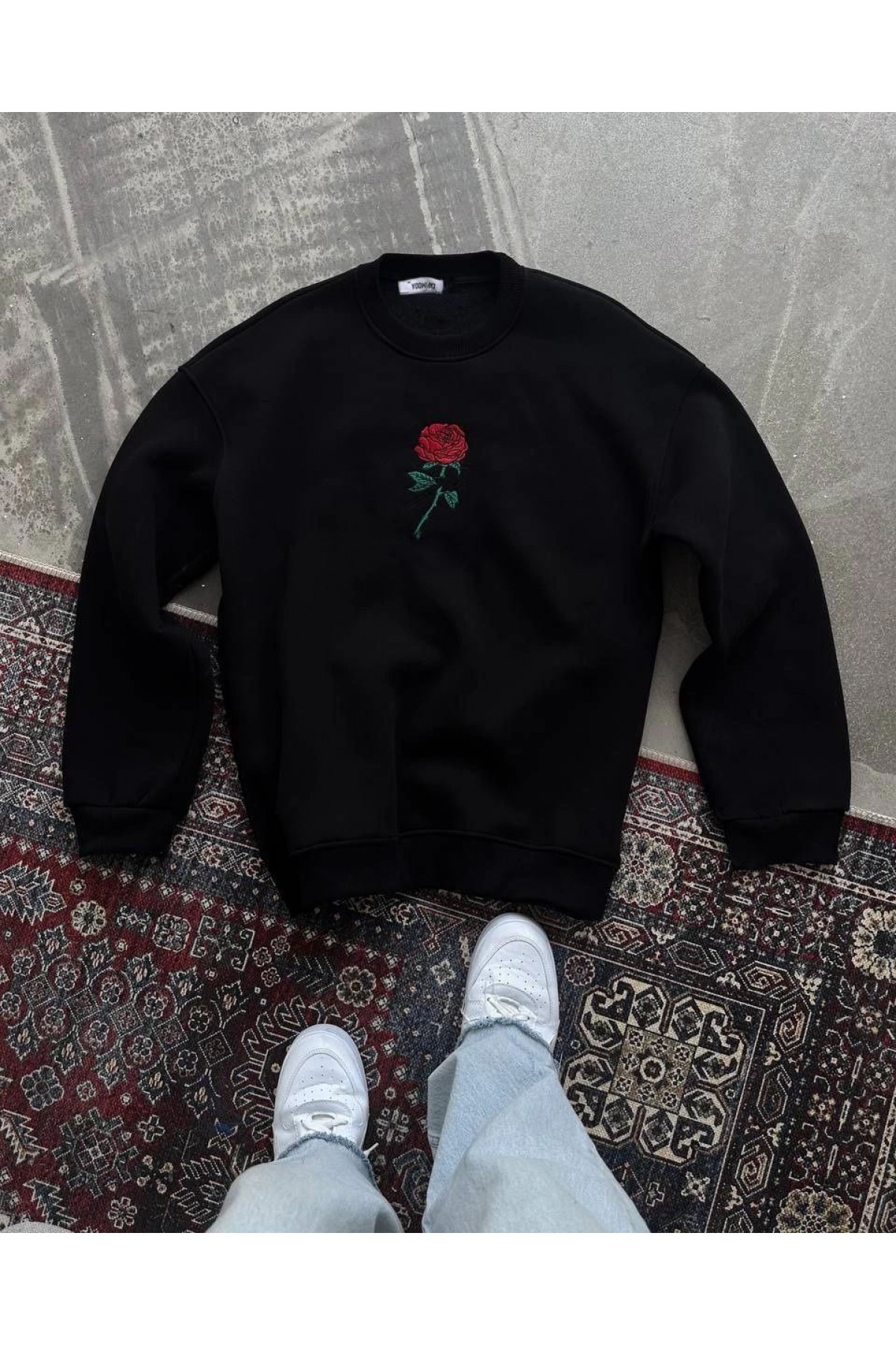 Kadın Oversize Kapüşonlu Cepli GÜL Baskılı 3 İplik Pamuklu Hoodie Sweatshirt - Siyah
