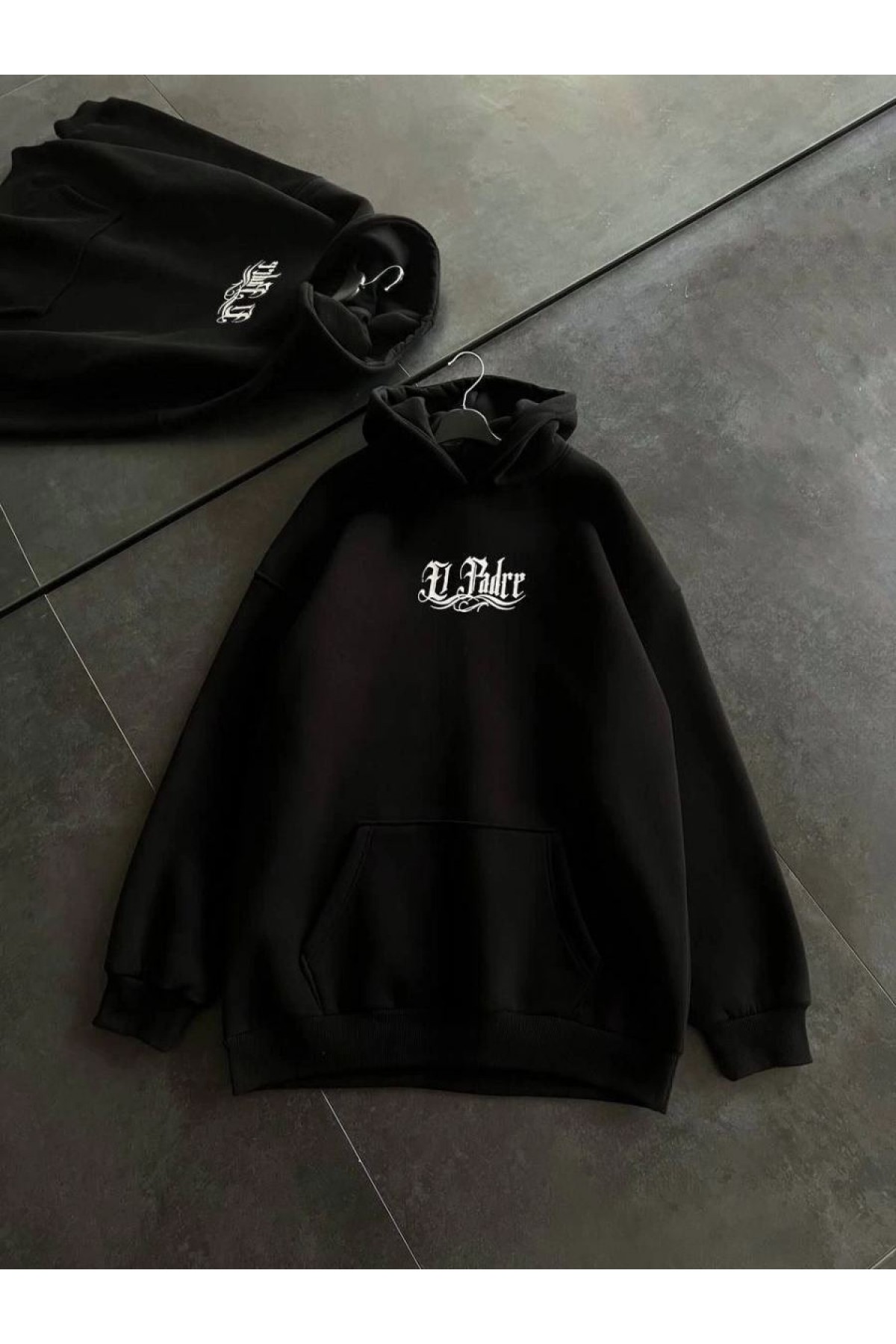 Kadın Oversize Kapüşonlu Cepli Baskılı 3 İplik Pamuklu Hoodie Sweatshirt - Siyah