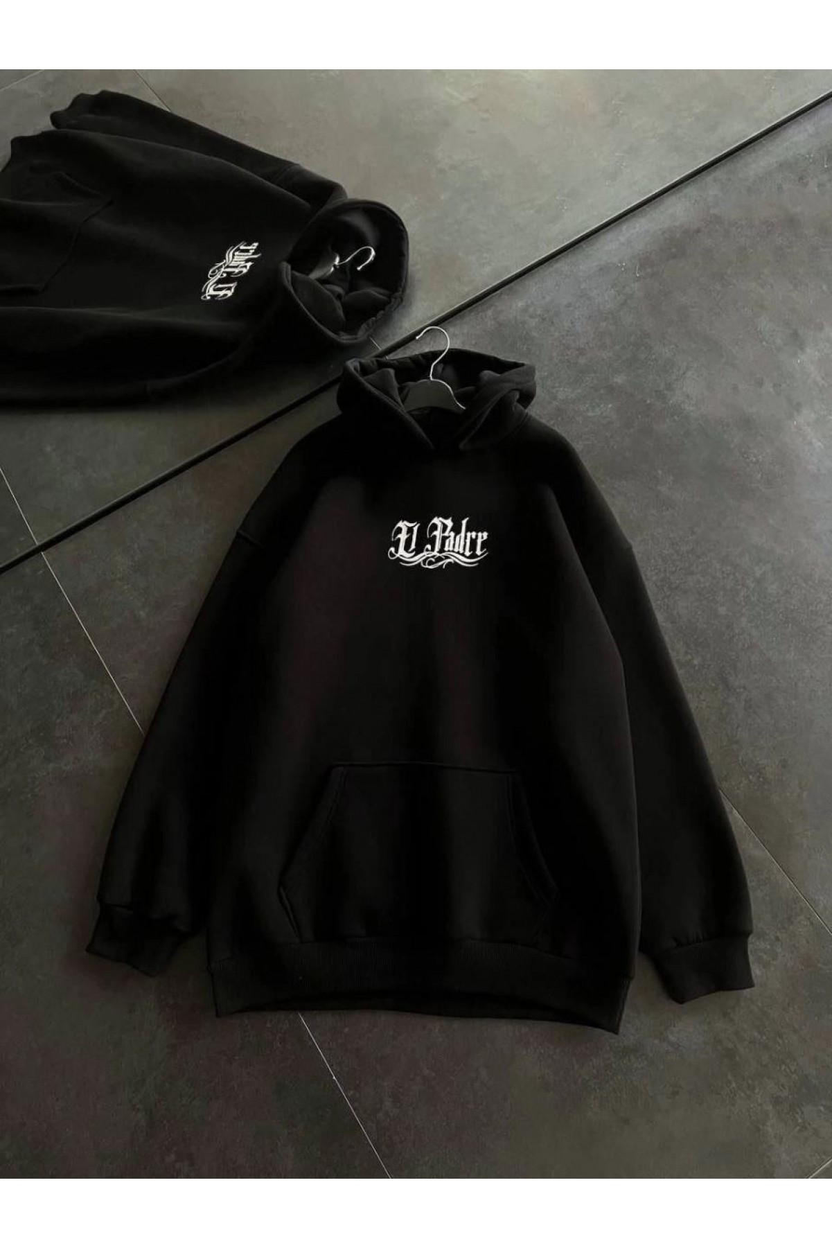 Kadın Oversize Kapüşonlu Cepli Baskılı 3 İplik Pamuklu Hoodie Sweatshirt - Siyah