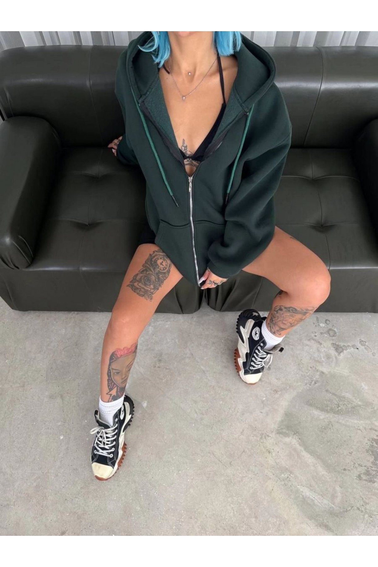 Kadın 3 İplik Pamuklu Kapüşonlu Kanguru Cepli Baskılı Oversize Hoodie Sweatshirt - Haki