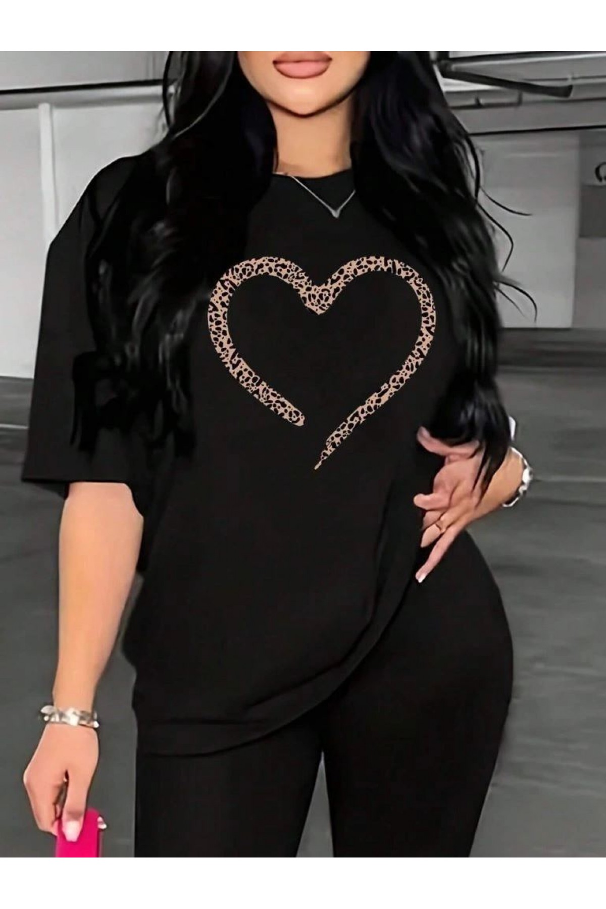 Kadın Kalp Baskılı T-Shirt Kısa Kol Bisiklet Yaka Oversize Tişört - Siyah