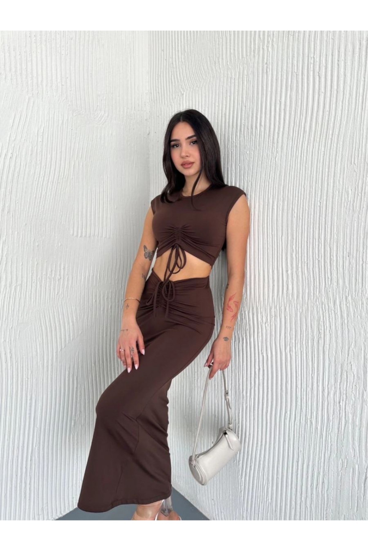 Osy Modal Yumuşak Dokulu Kumaş Büzgülü Crop Etek Takım -Kahverengi
