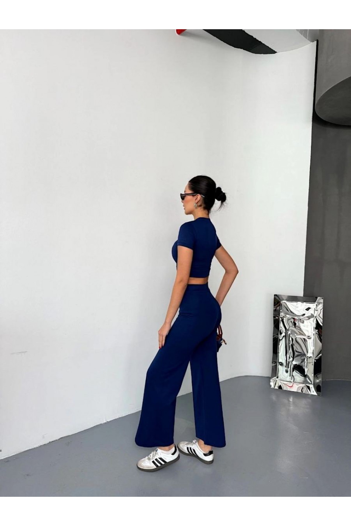 Kadın Osy Modal Yumuşak Kumaş Kısa Kollu Crop Alt ispanyol Paça Pantolon ikili Takım - Lacivert