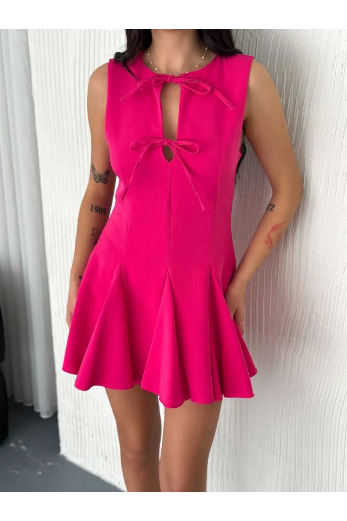 Kadın Göğüs Bağlamalı Kolsuz Mini Boy Elbise - Pembe