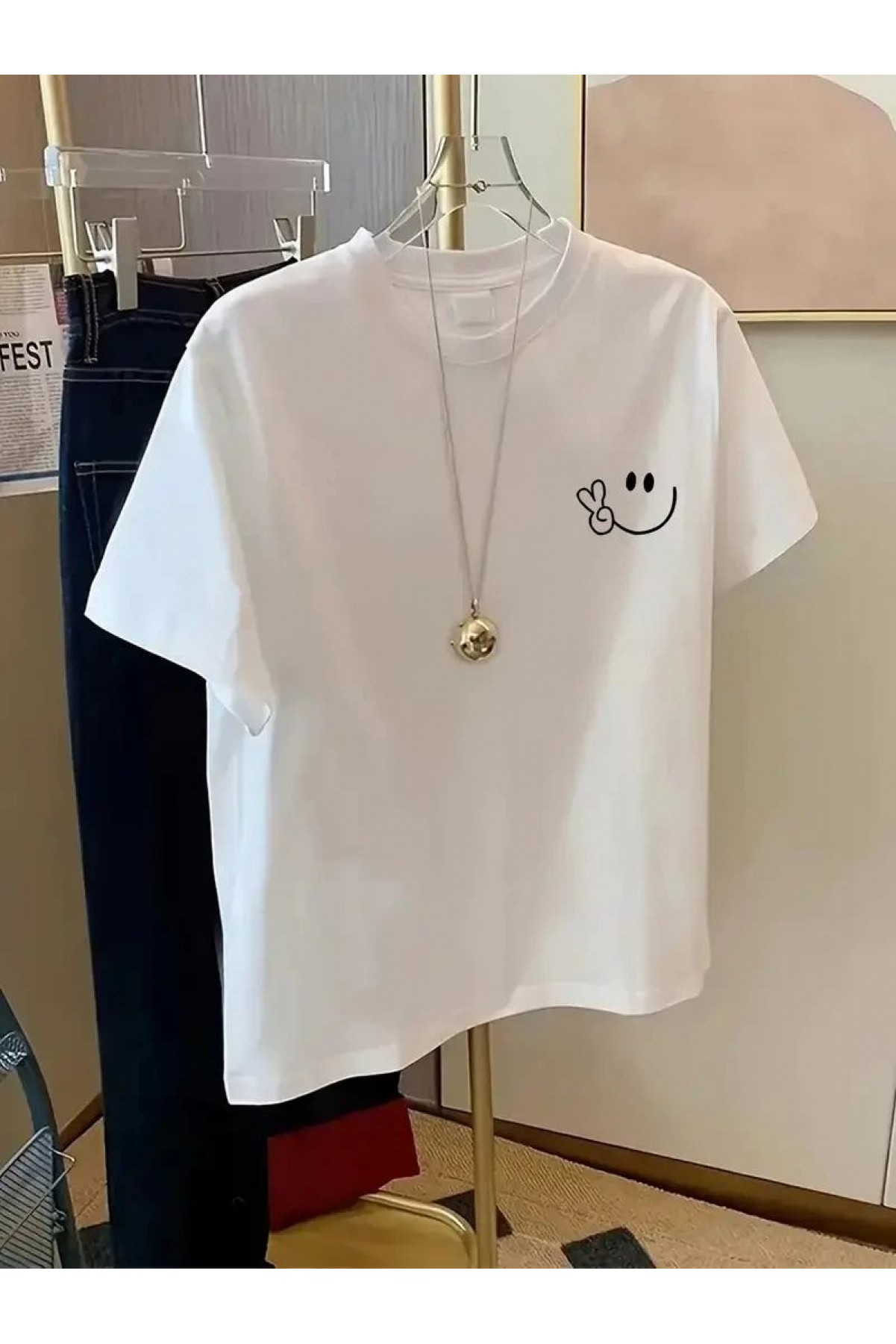Kadın Gülücük Baskılı Tişört Kısa Kol Bisiklet Yaka Oversize T-Shirt - Beyaz