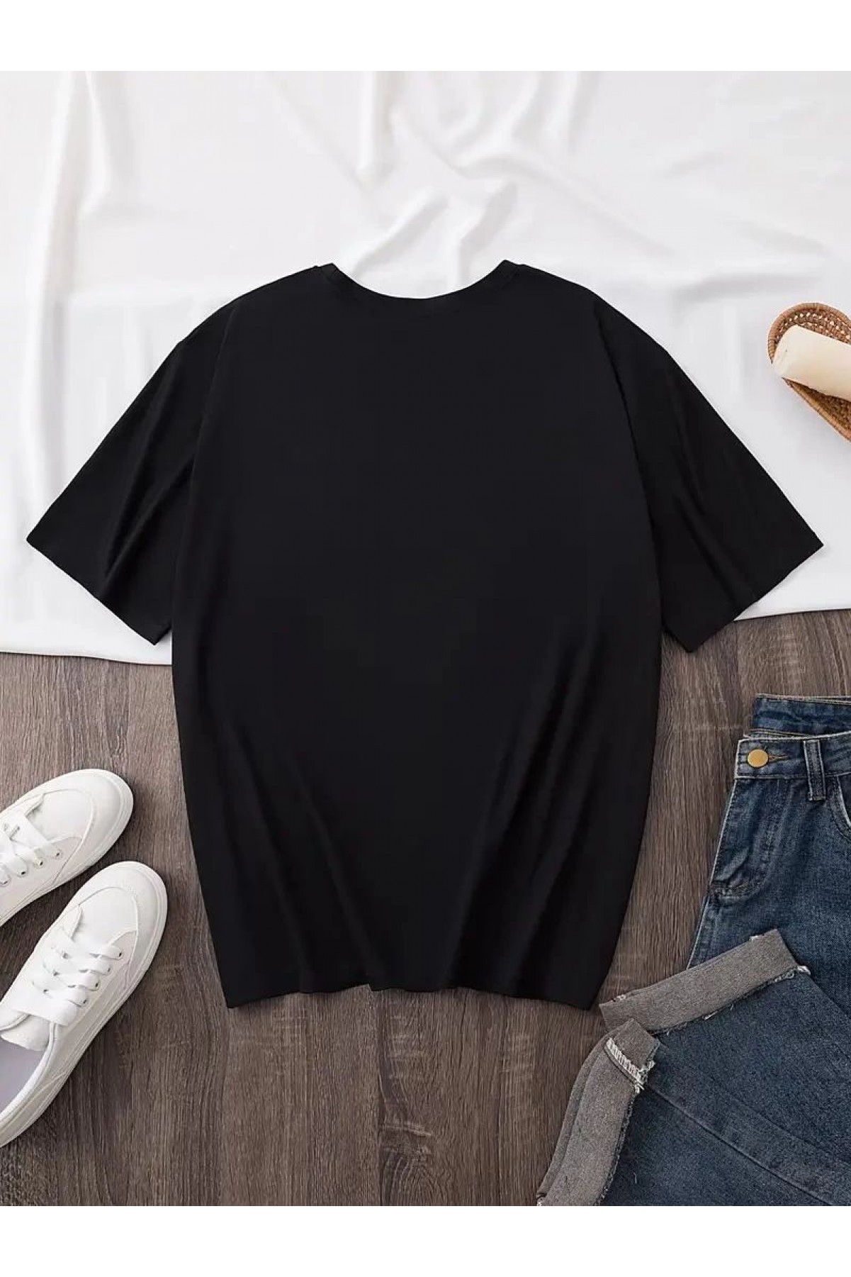 Kadın Kısa Kol Yazlık Tişört Bisiklet Yaka Baskılı Oversize T-Shirt - Siyah