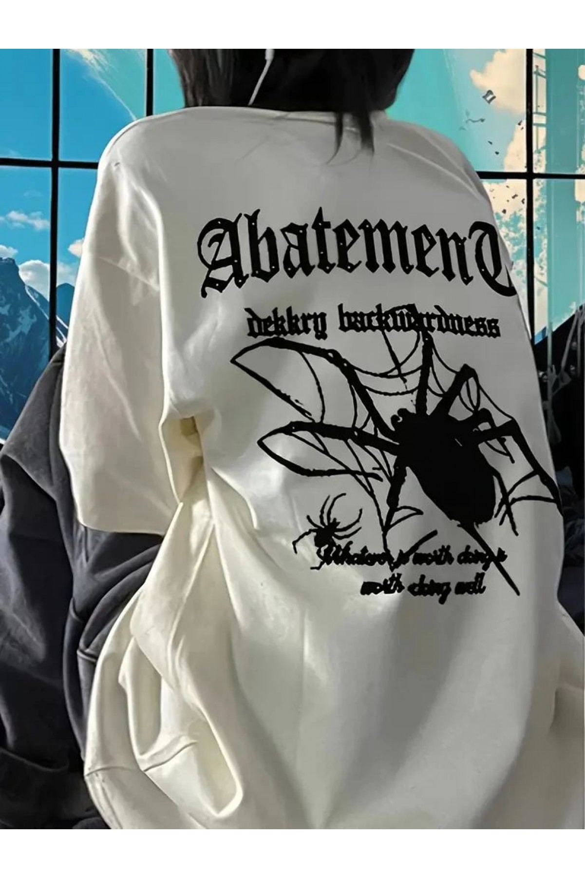 Kadın Tişört Örümcek Baskılı Bisiklet Yaka T-shirt - Beyaz