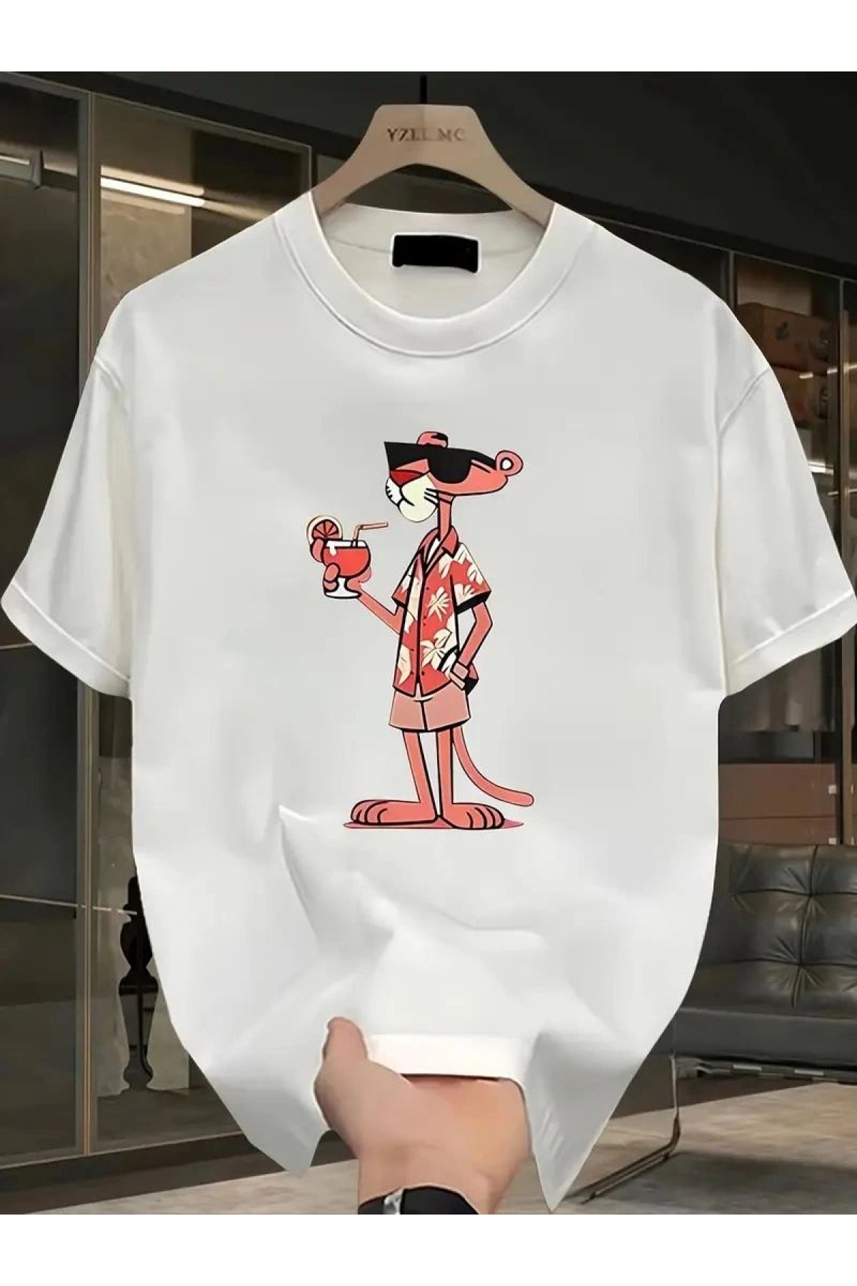 Erkek Bisiklet yaka t-shirt Pembe Panter Baskılı Kısa Kollu Tişört - Beyaz