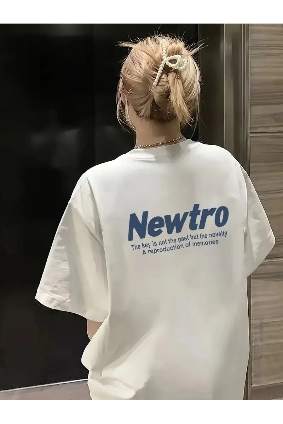 Kadın Tişört Newtro Baskılı Oversize Bisiklet Yaka T-shirt - Beyaz