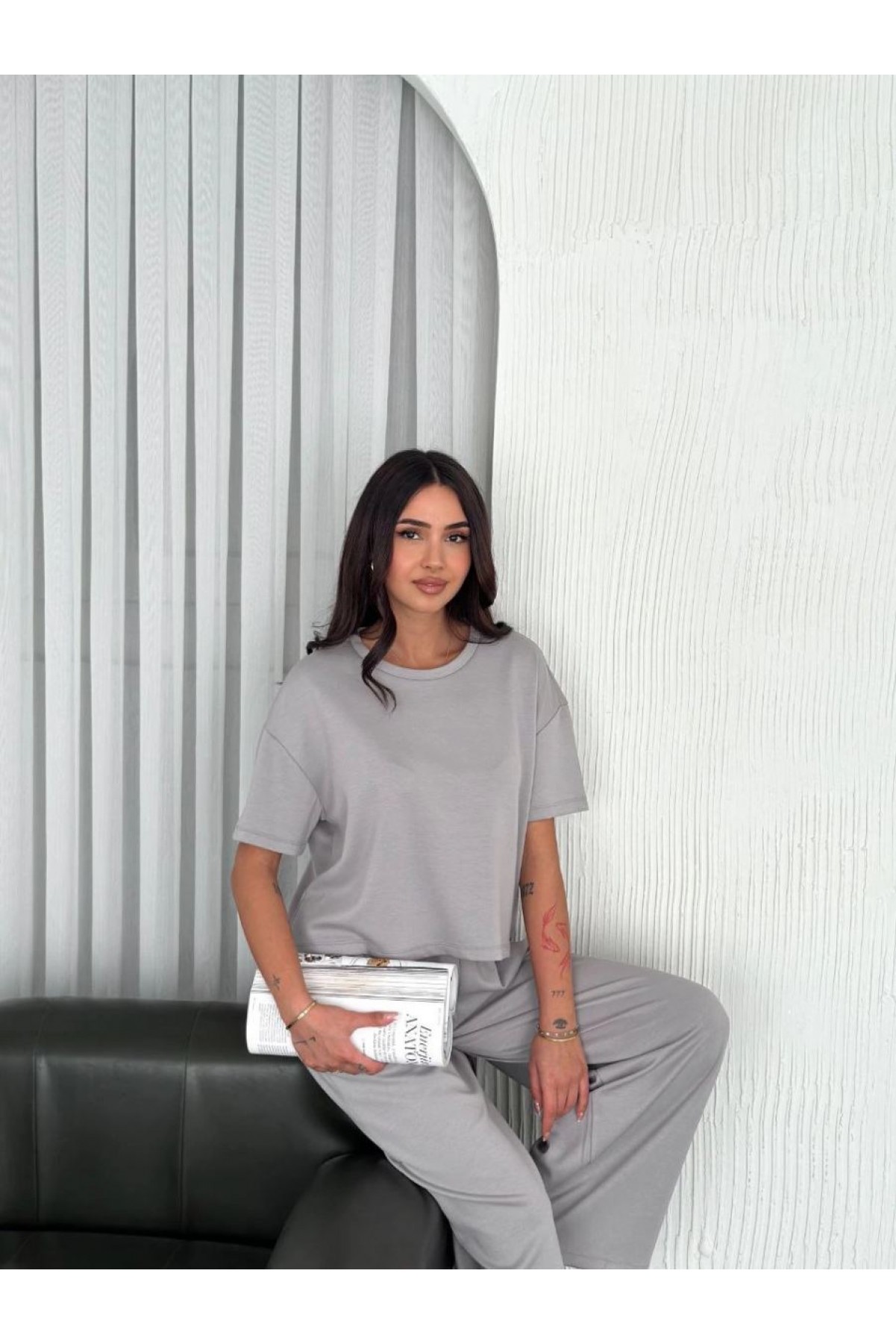 Kadın Osy Modal Yumuşak Kumaş Bisiklet Yaka T-shirt Bol paça Pantolon ikili Takım - Boyalı Gri