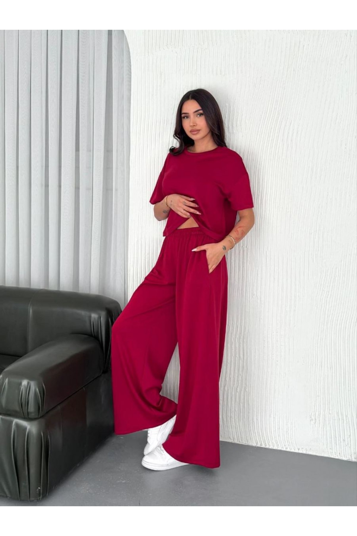 Kadın Osy Modal Yumuşak Dokulu Kumaş Bisiklet Yaka T-shirt Bol paça Pantolon ikili Takım -Bordo
