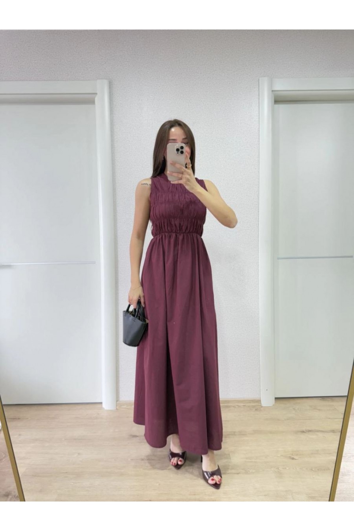 Kadın Kolsuz Göğüs Lastıklı %100 Poplin Uzun Elbise - Bordo