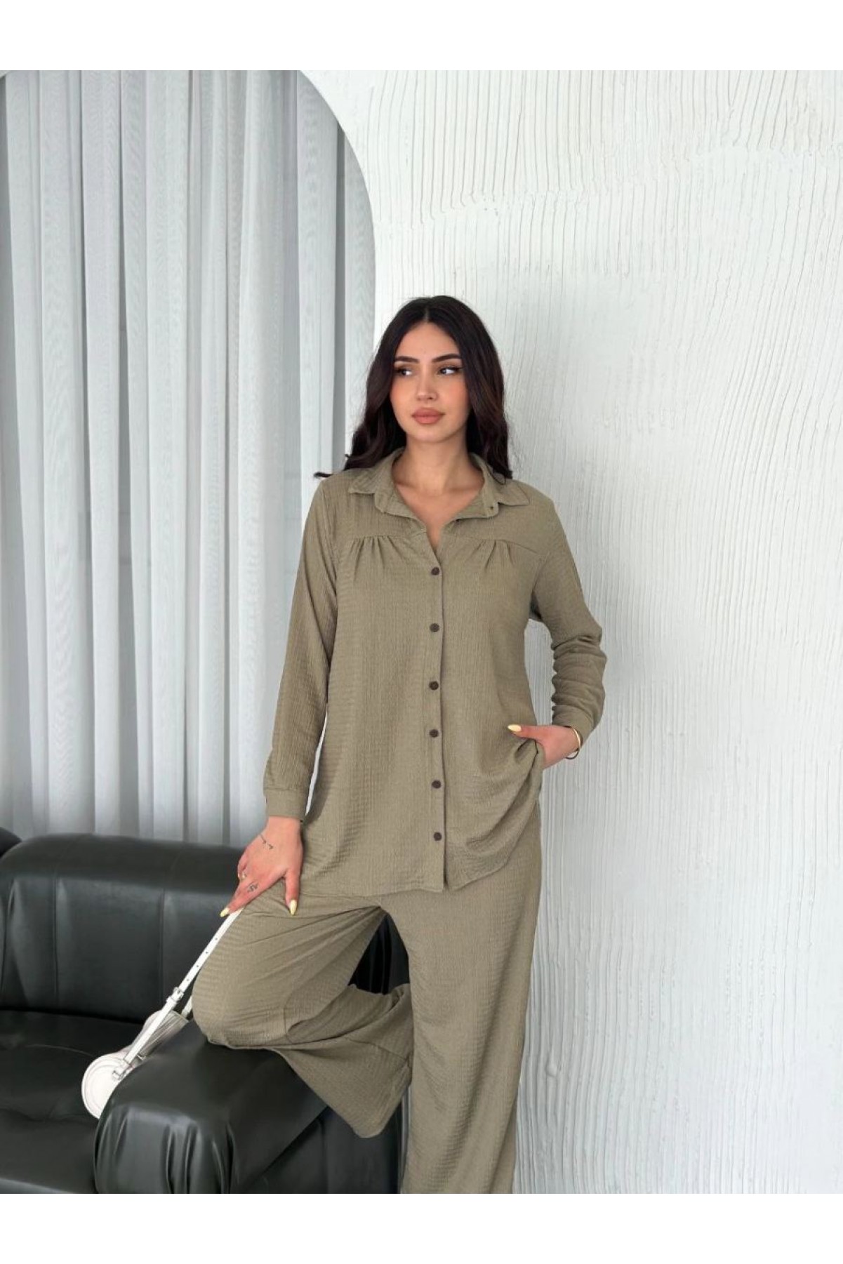 Kadın Yakalı Düğmeli Uzun Kollu Gömlek Pantolon ikili Takım - Bej