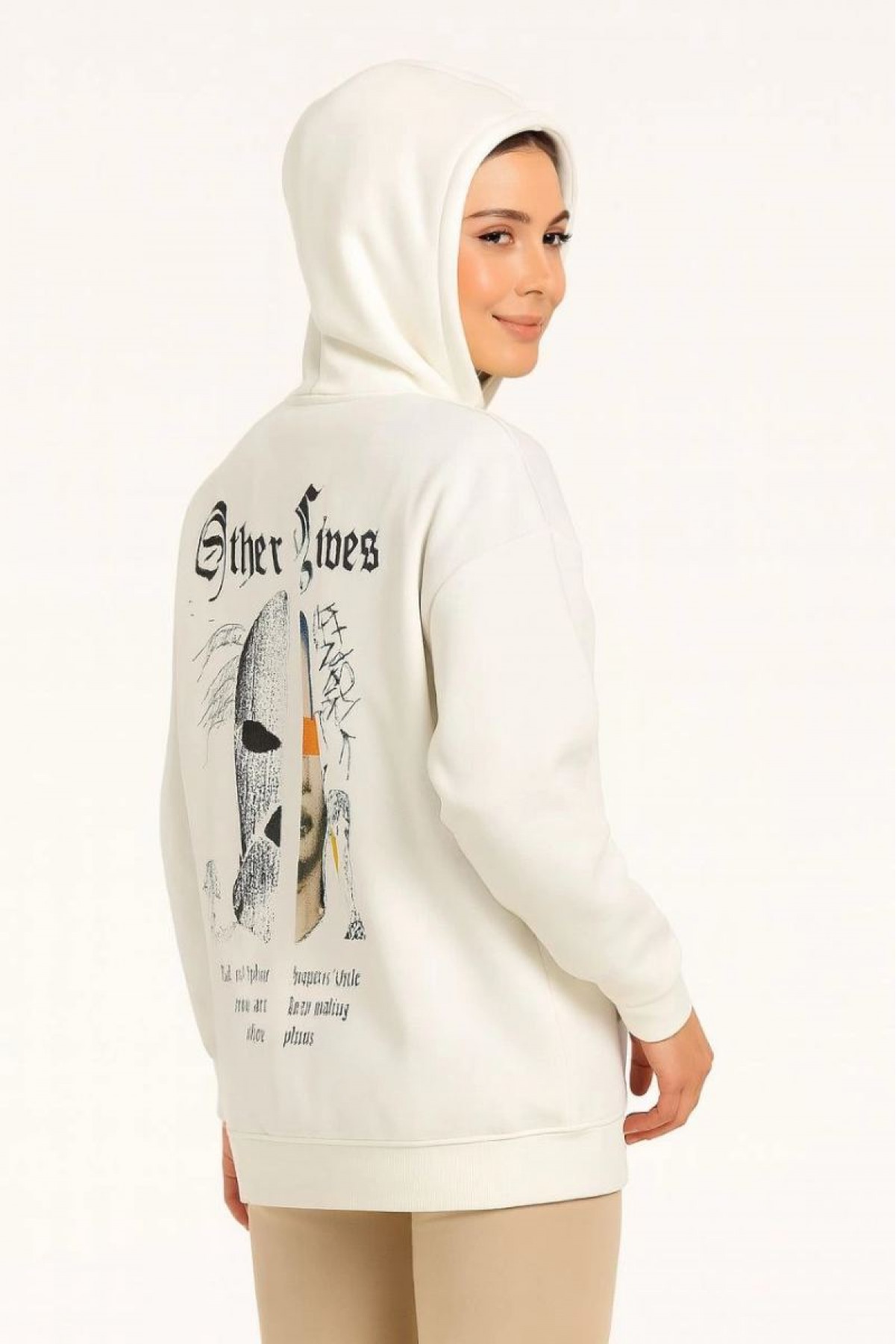 Kadın Kapüşonlu Kanguru Cepli Sweatshirt 3 İplik Pamuklu Baskılı Hoodie - Beyaz