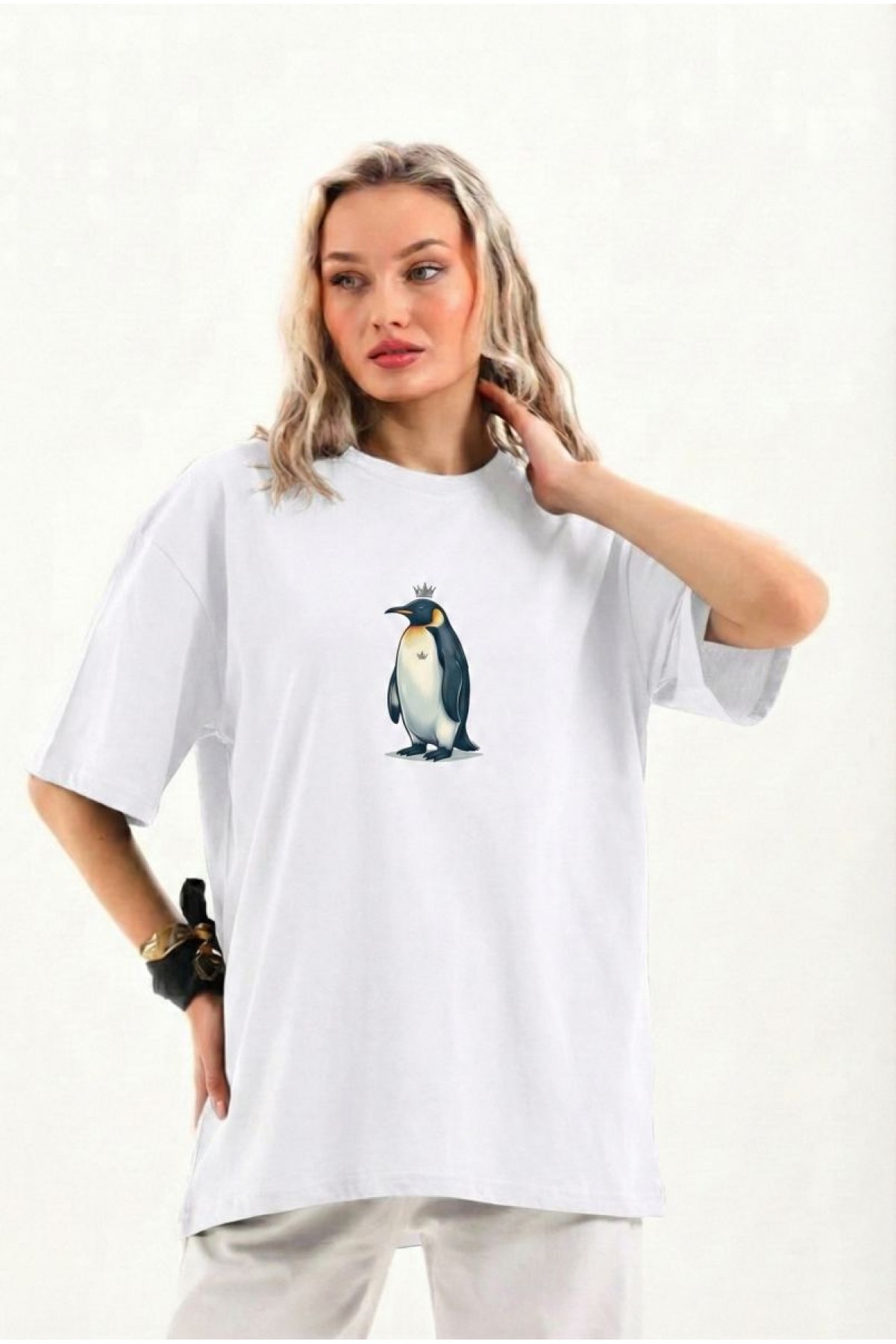 Kadın T-Shirt Penguen Baskılı Bisiklet Yaka Kısa kol yazlık Tişört - Beyaz