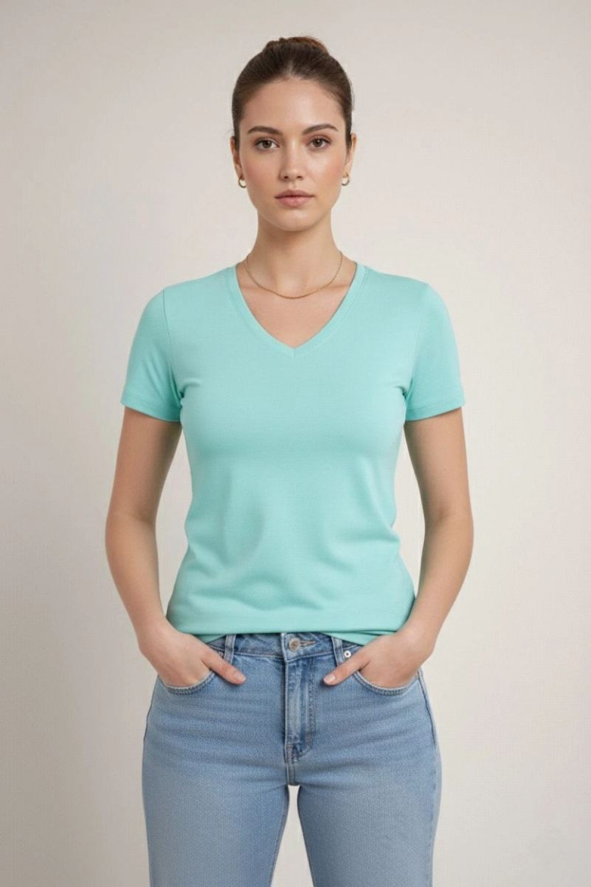 Kadın T-Shirt V Yaka Slim Fit Likralı Tişört Yazlık Basic Body - Turkuvaz