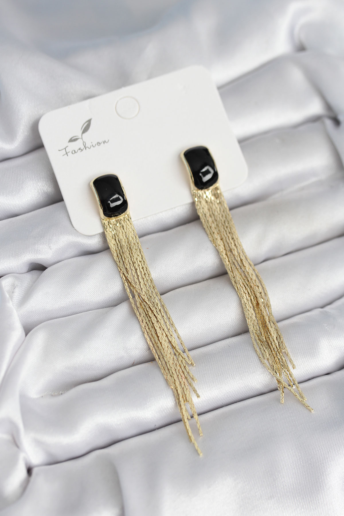 Sallantılı Siyah Mineli Gold Renk Kadın Küpe - TJ-BKP11308