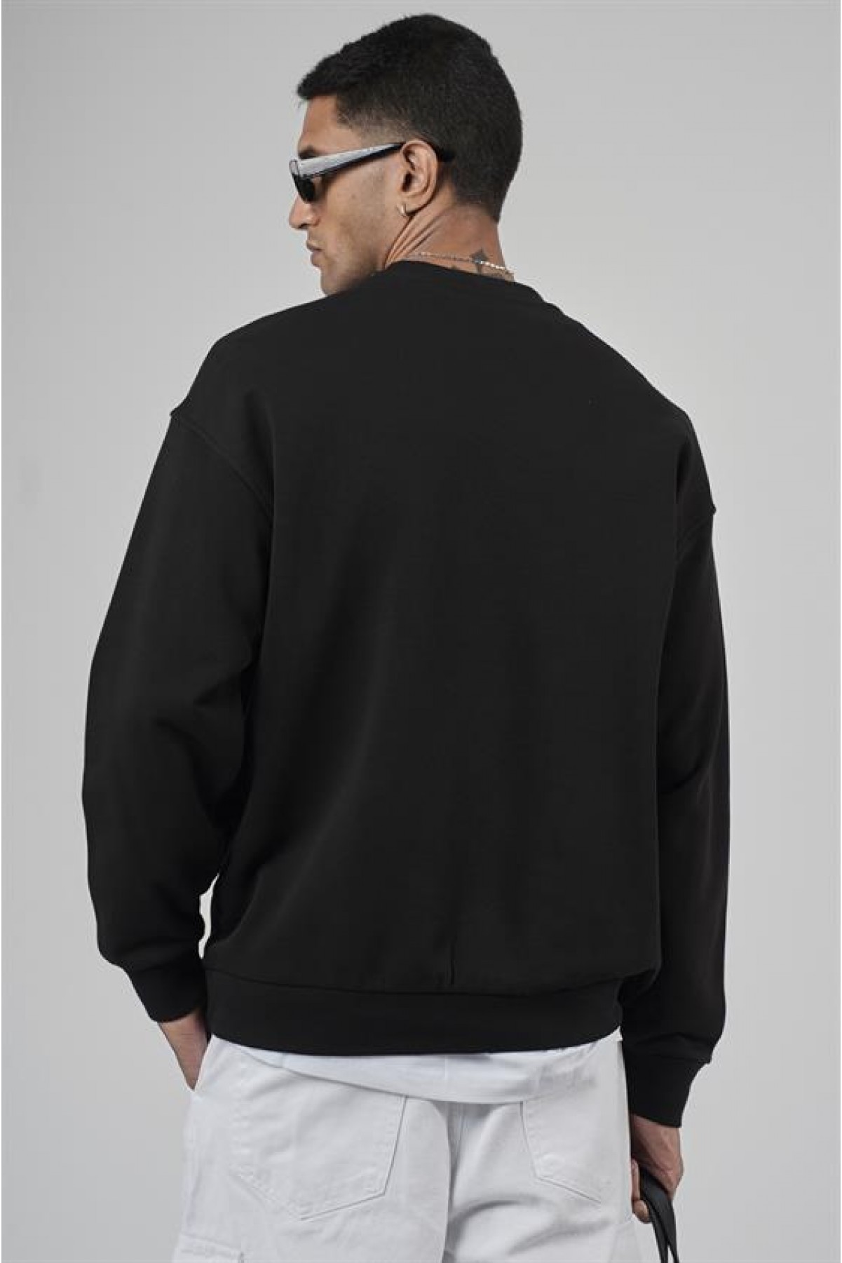 Bisiklet Yaka Logolu Oversize Kalıp Erkek Sweatshirt S
