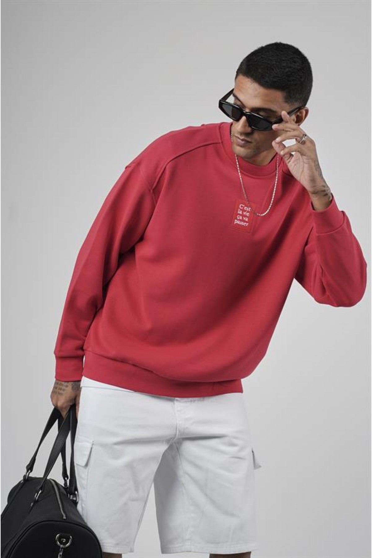 Bisiklet Yaka Önü Etiket Detaylı Oversize Basic Erkek Sweatshirt S