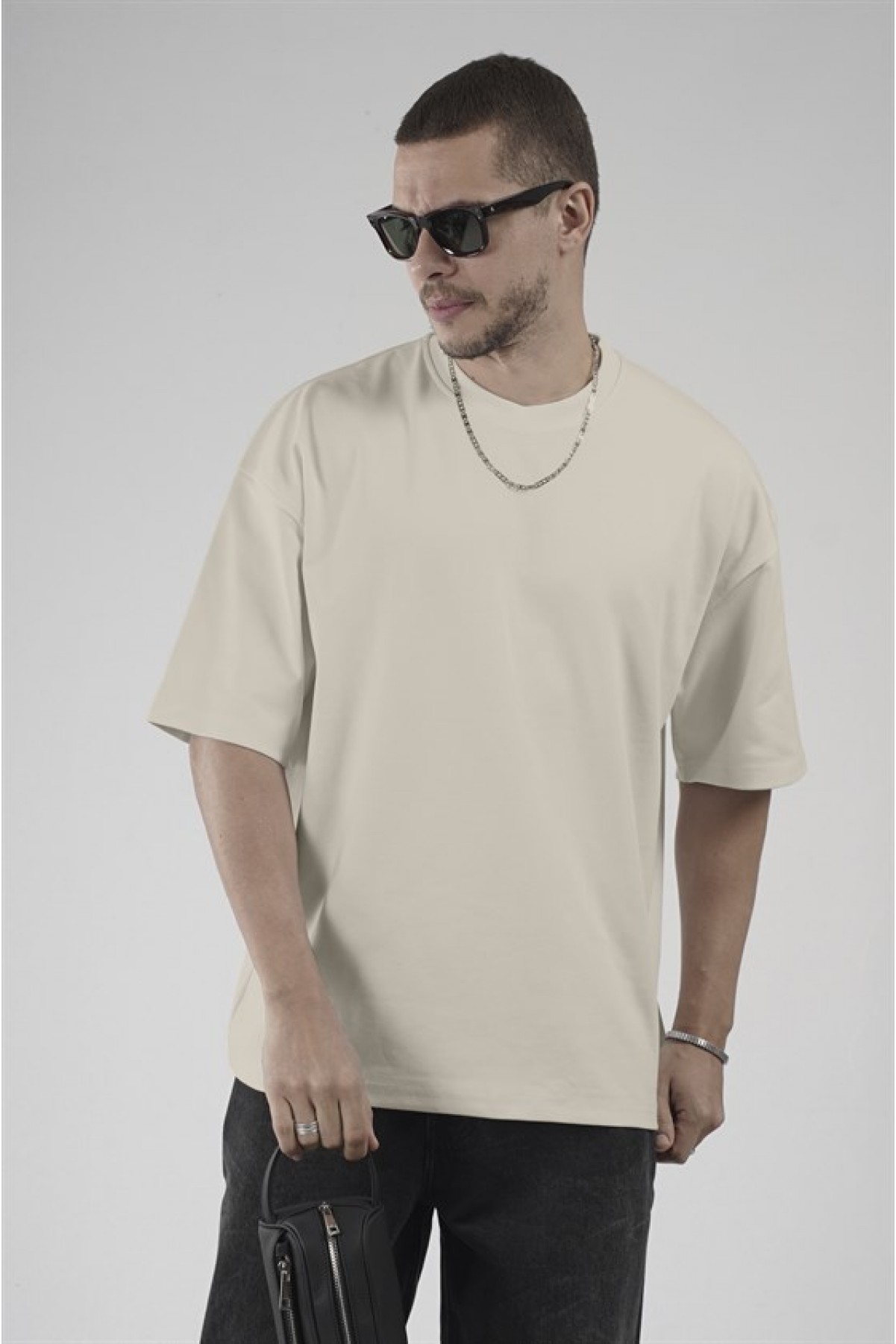 Bisiklet Yaka Oversize Erkek Süprem Tişört S