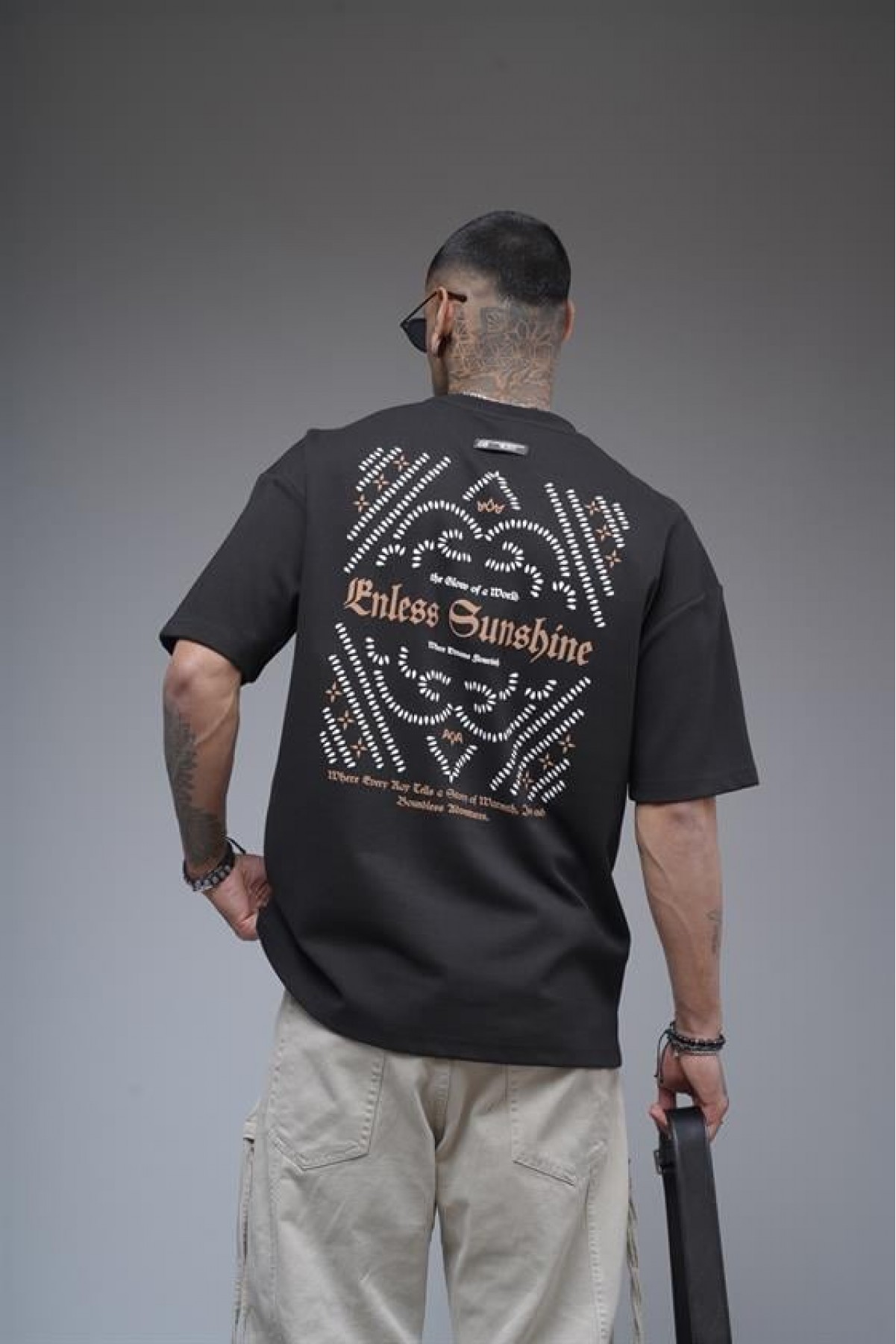 Bisiklet Yaka Sırtı Damla Baskılı Oversize Kalıp Unisex Tişört S