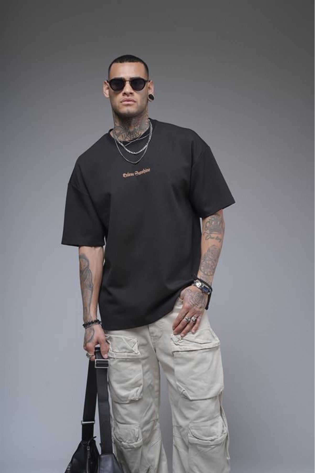 Bisiklet Yaka Sırtı Damla Baskılı Oversize Kalıp Unisex Tişört S