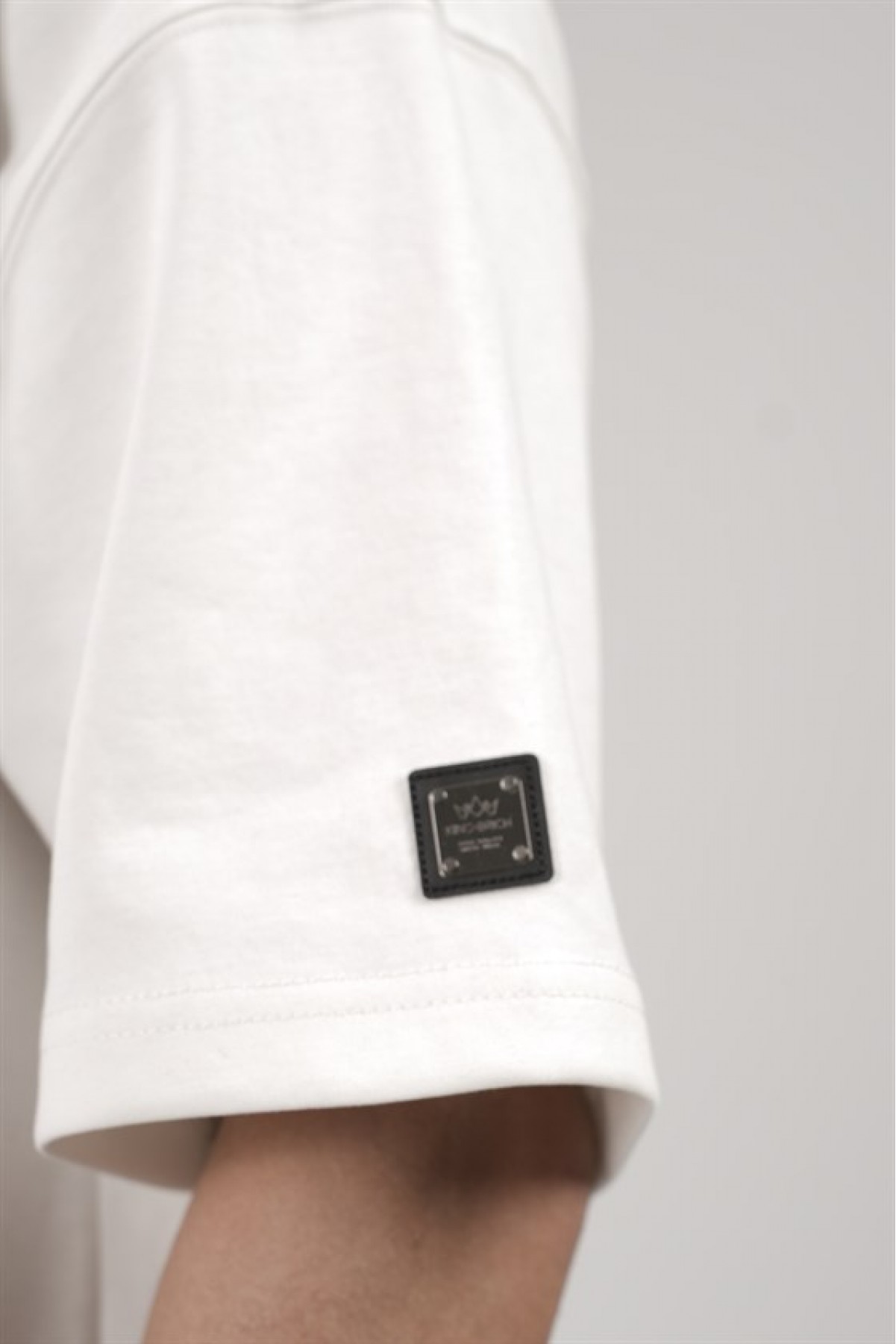Bisiklet Yaka Taşlı Logo Detaylı Oversize Kalıp Erkek Tişört S