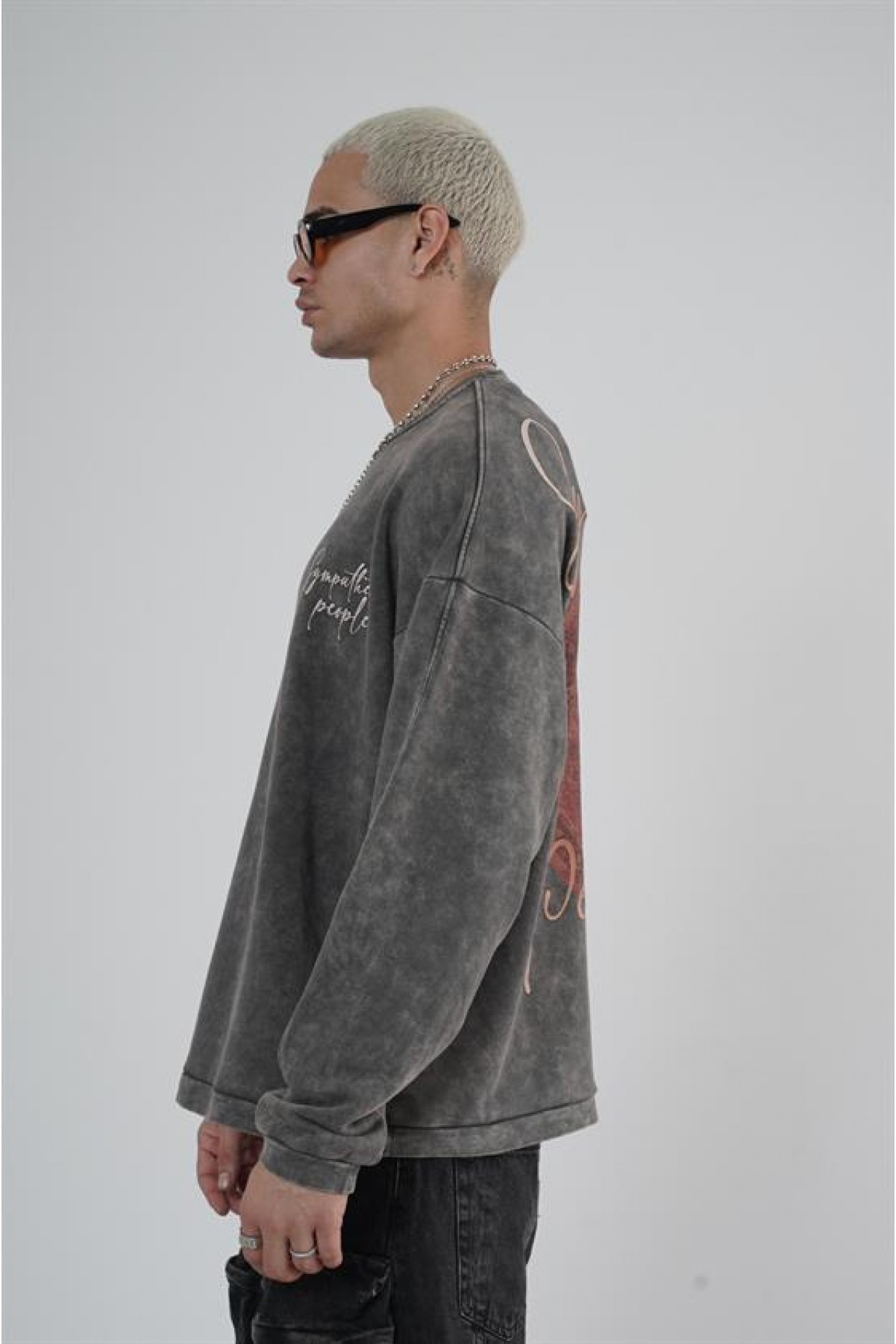 Bisiklet Yaka Ön Ve Arka Basılı Yıkamalı Oversize Kalıp Unisex Sweatshirt S