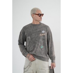 Bisiklet Yaka Yıkamalı Aplikeli Oversize Kalıp Sweatshirt S