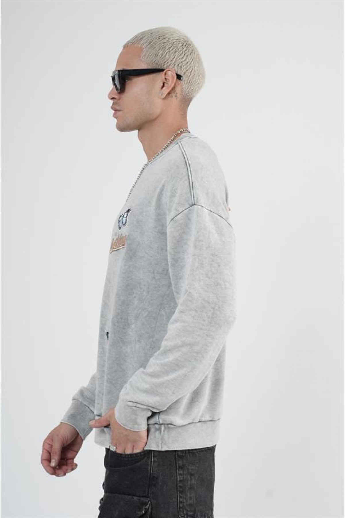 Bisiklet Yaka Yıkamalı Aplikeli Oversize Kalıp Sweatshirt S