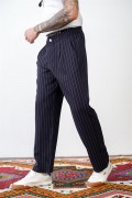 Bol Kesim Çizgili Arkası Ve Yanları Cepli Pantolon S