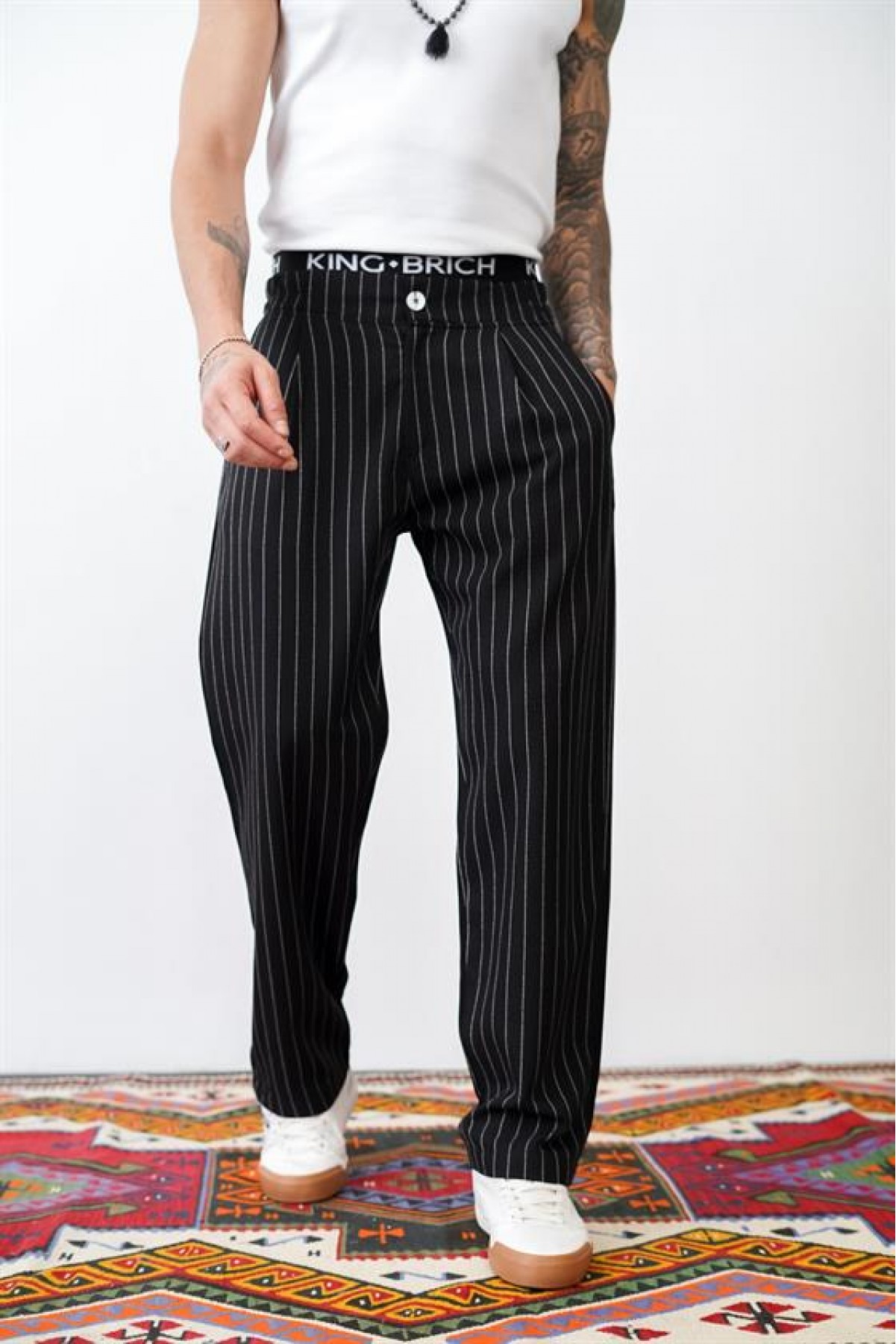 Bol Kesim Çizgili Arkası Ve Yanları Cepli Pantolon S