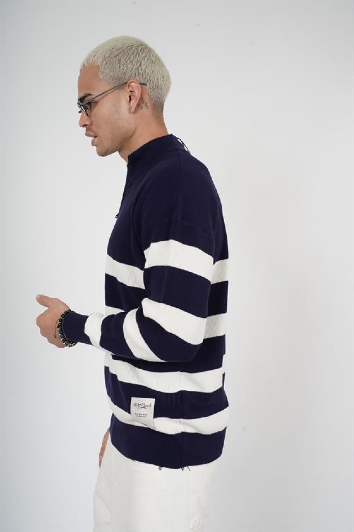 Dik Yaka Yarım Fermuarlı Çizgili Oversize Kalıp Erkek Kazak S