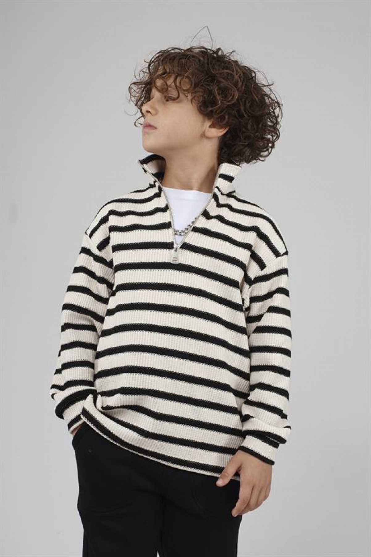 Kingbrich Kids Oversize Kalıp Çizgili Yakası Fermuarlı Sweatshirt 7/8 YAŞ