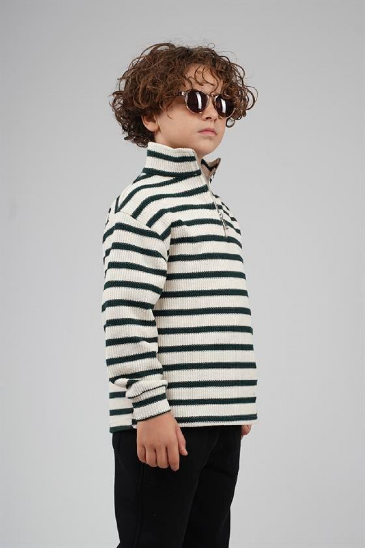 Kingbrich Kids Oversize Kalıp Çizgili Yakası Fermuarlı Sweatshirt 7/8 YAŞ