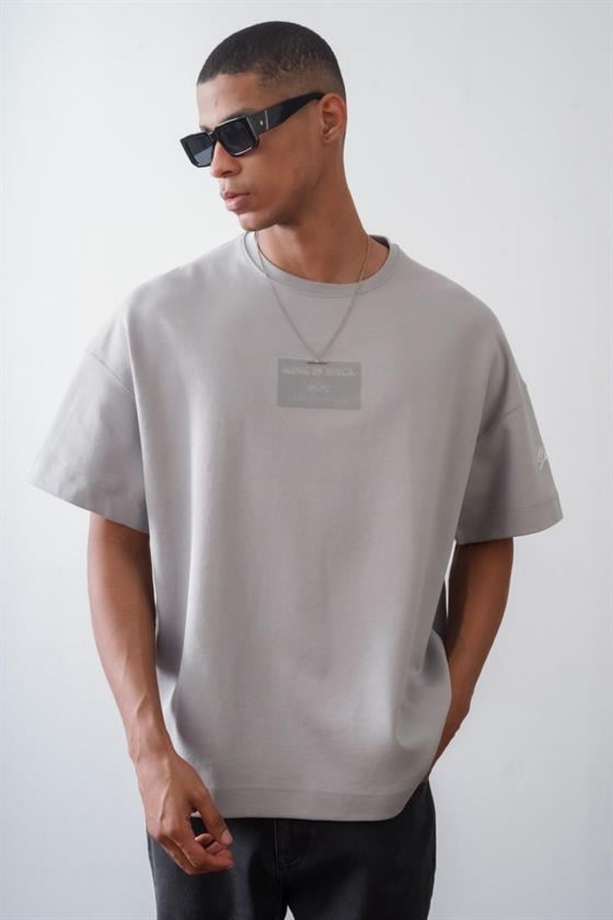 Kingbrich Önü Enjeksiyon Baskılı Double Face Oversize Kalıp Unısex Tişört S