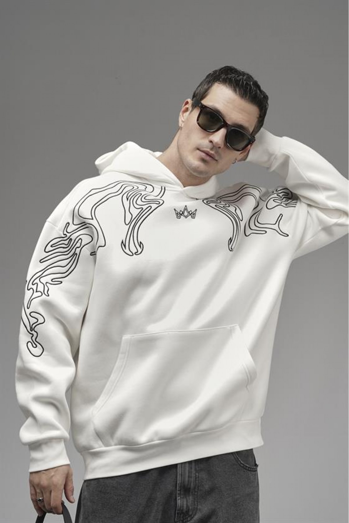 Nakış Detaylı Oversize Kalıp Kapüşonlu Sweatshirt S