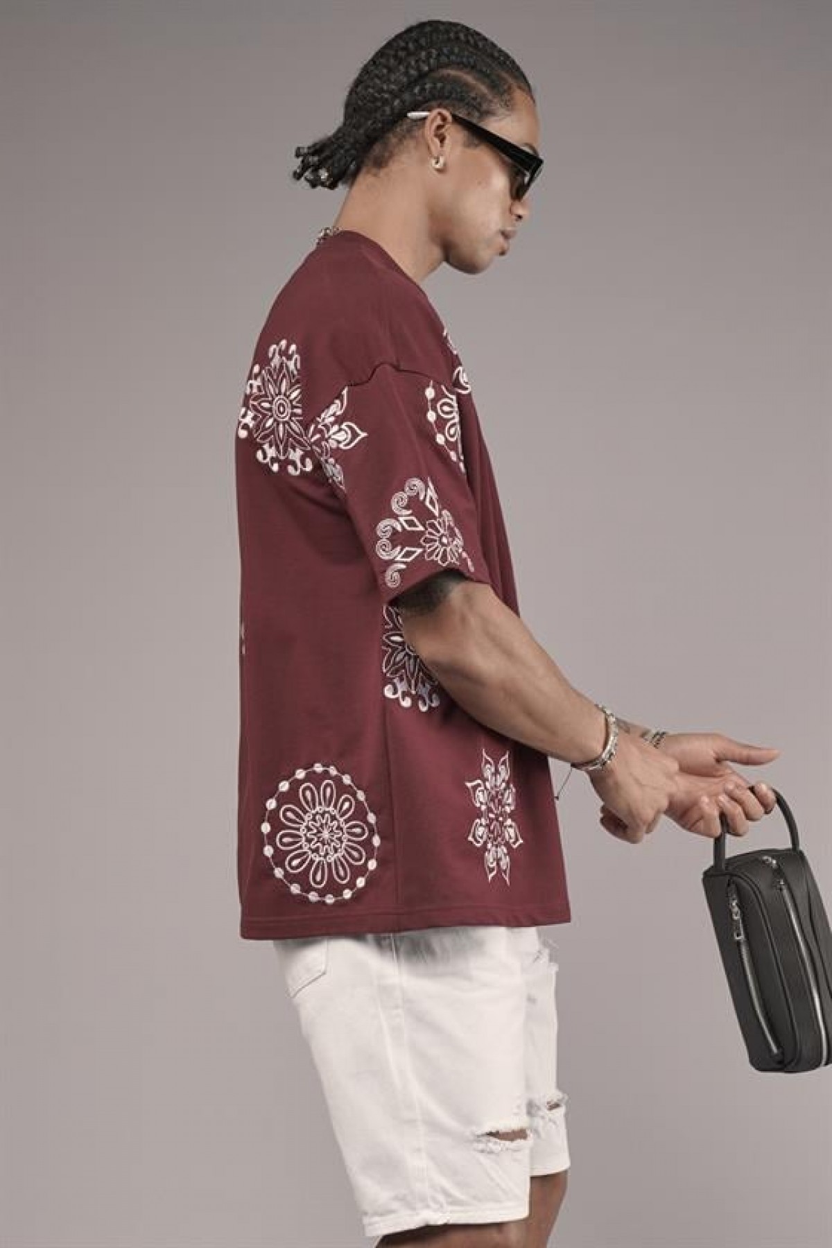 Nakış Detaylı Oversize Kalıp Unisex Tişört S