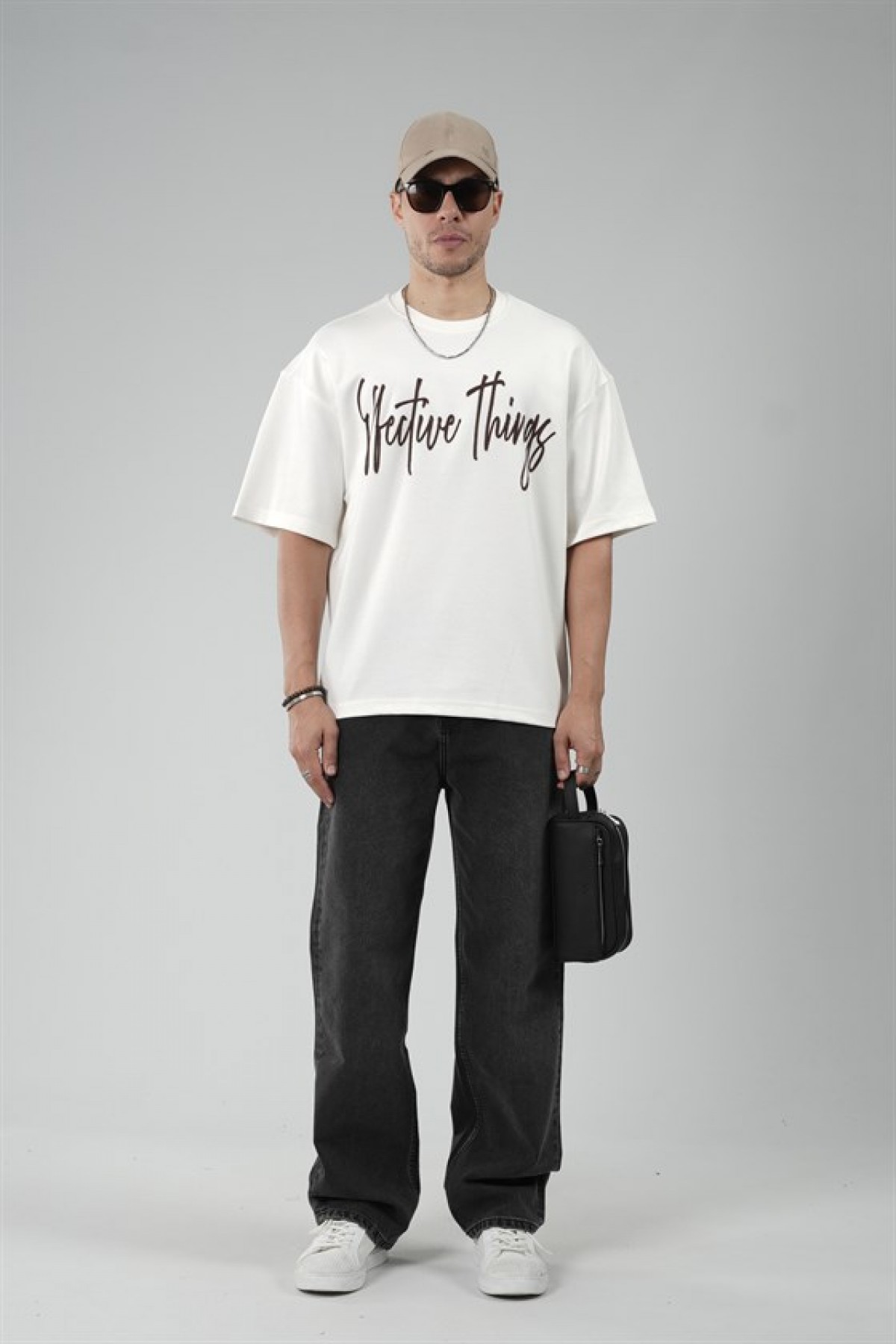 Oversize Kalıp Effective Things Yazılı Basic Tişört S