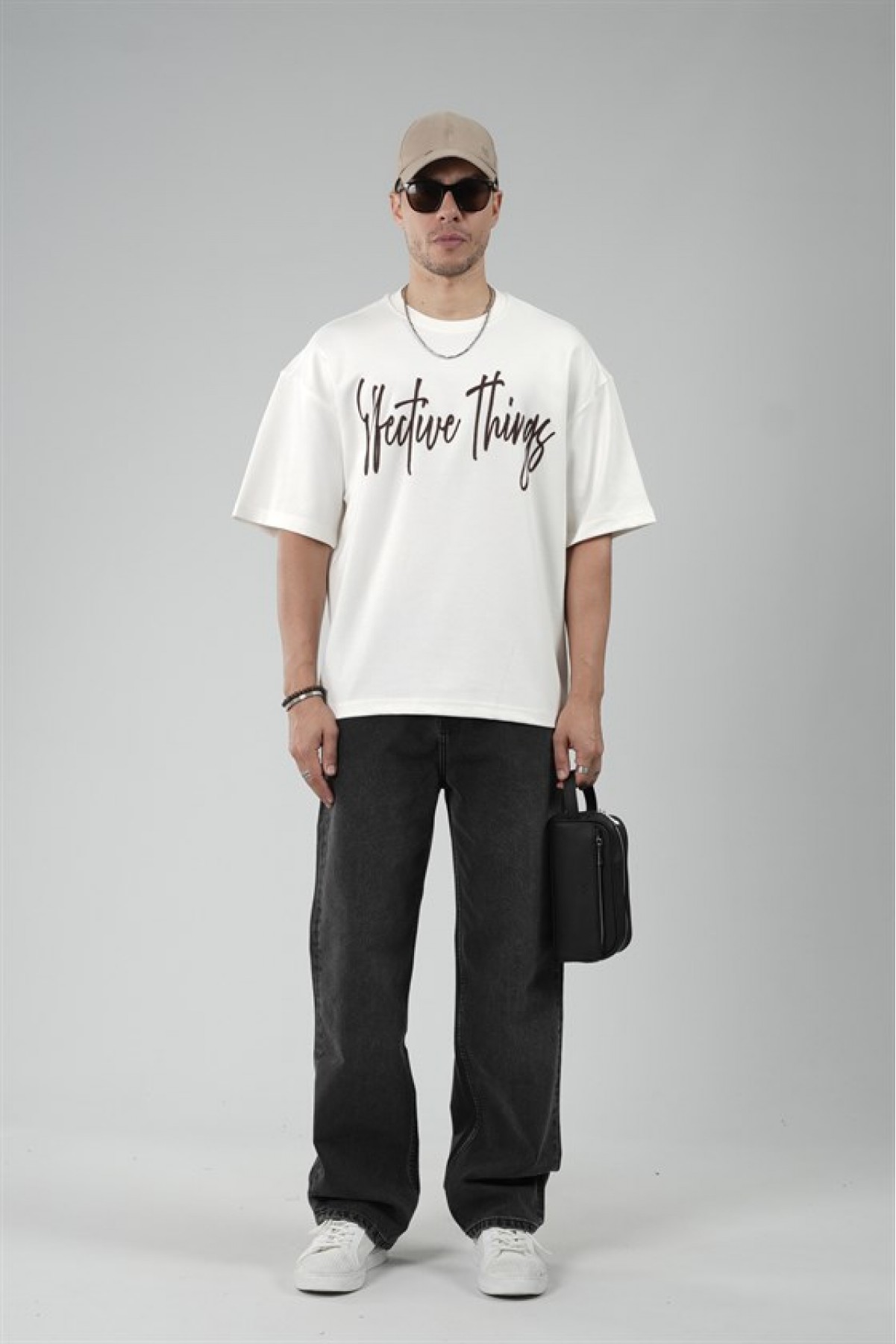 Oversize Kalıp Effective Things Yazılı Basic Tişört S