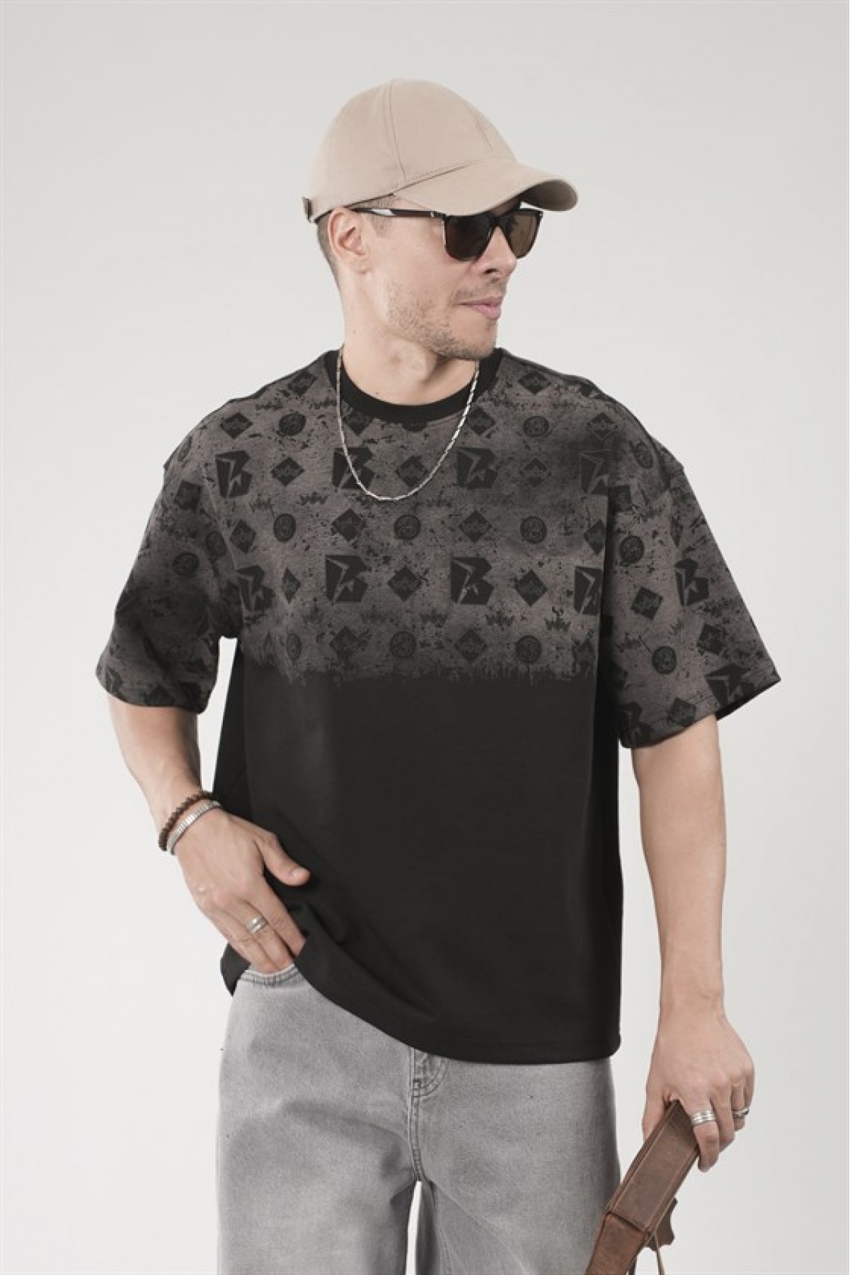 Oversize Kalıp Logo Baskılı Bisiklet Yaka Basic Tişört S