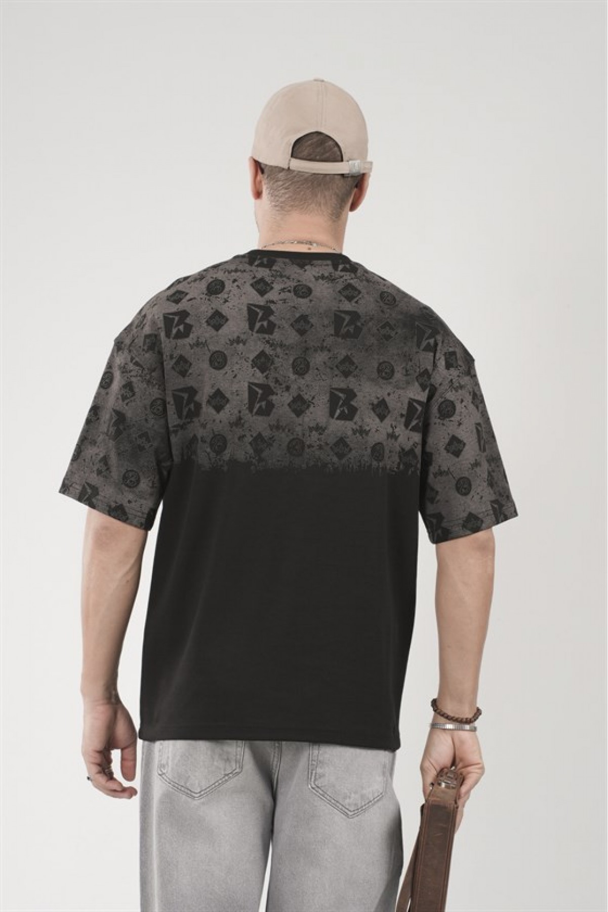 Oversize Kalıp Logo Baskılı Bisiklet Yaka Basic Tişört S