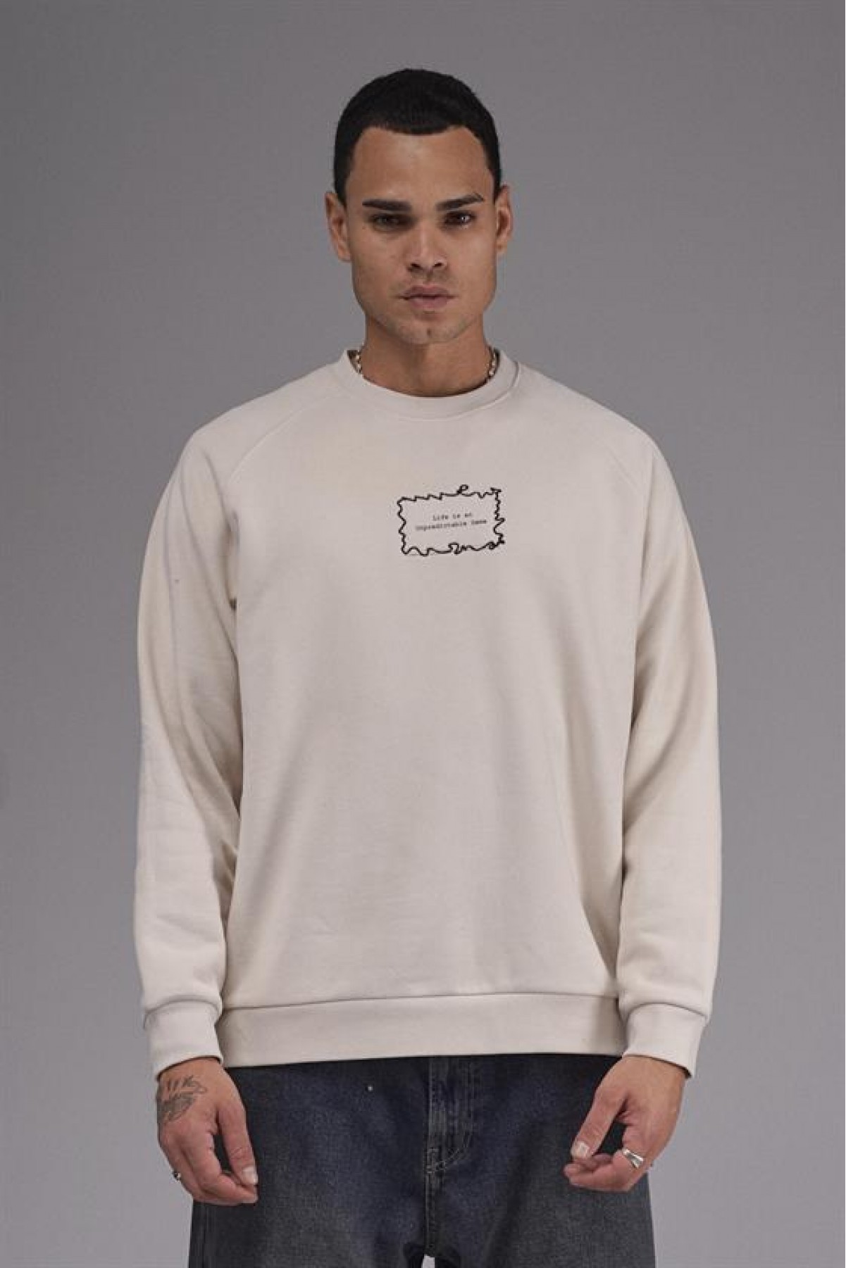 Oversize Kalıp Reglan Kol Nakış Detaylı Sweatshirt S