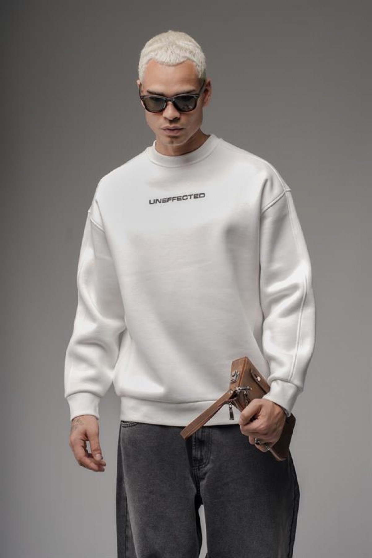 Oversize Kalıp UNEFFECTED Baskılı Sweatshirt S
