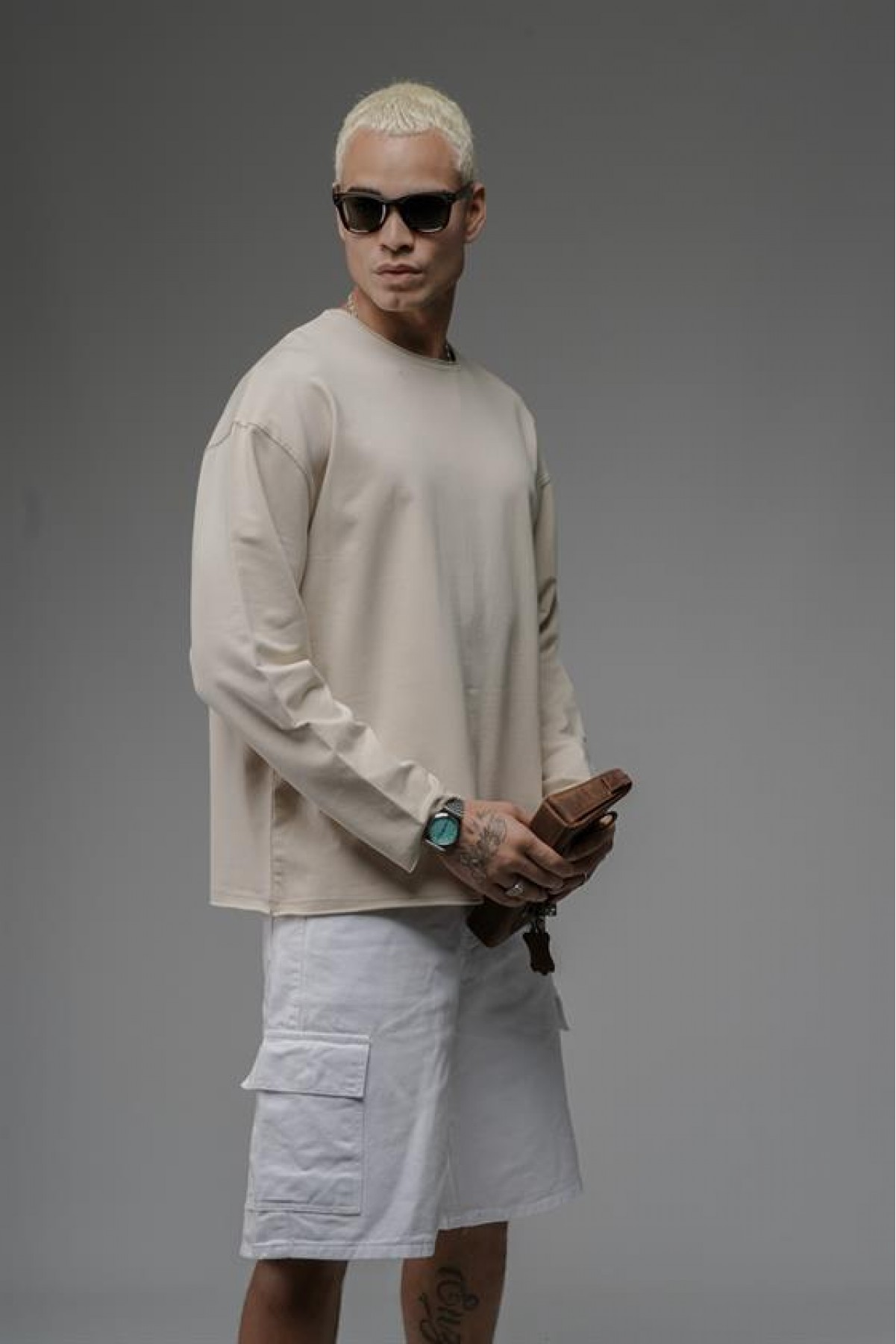 Pis Yaka Oversize Kalıp Düz Sweatshirt S