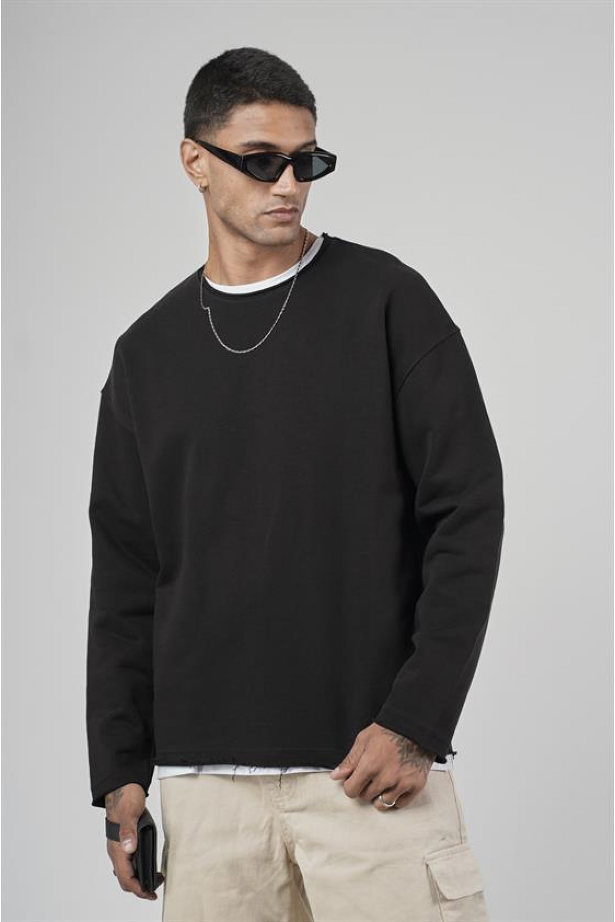 Pis Yaka Oversize Kesim Erkek Düz Sweatshirt S