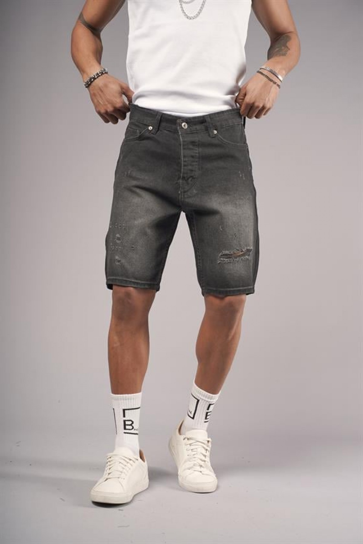 Regular Kalıp Sökük Erkek Kot Şort 29