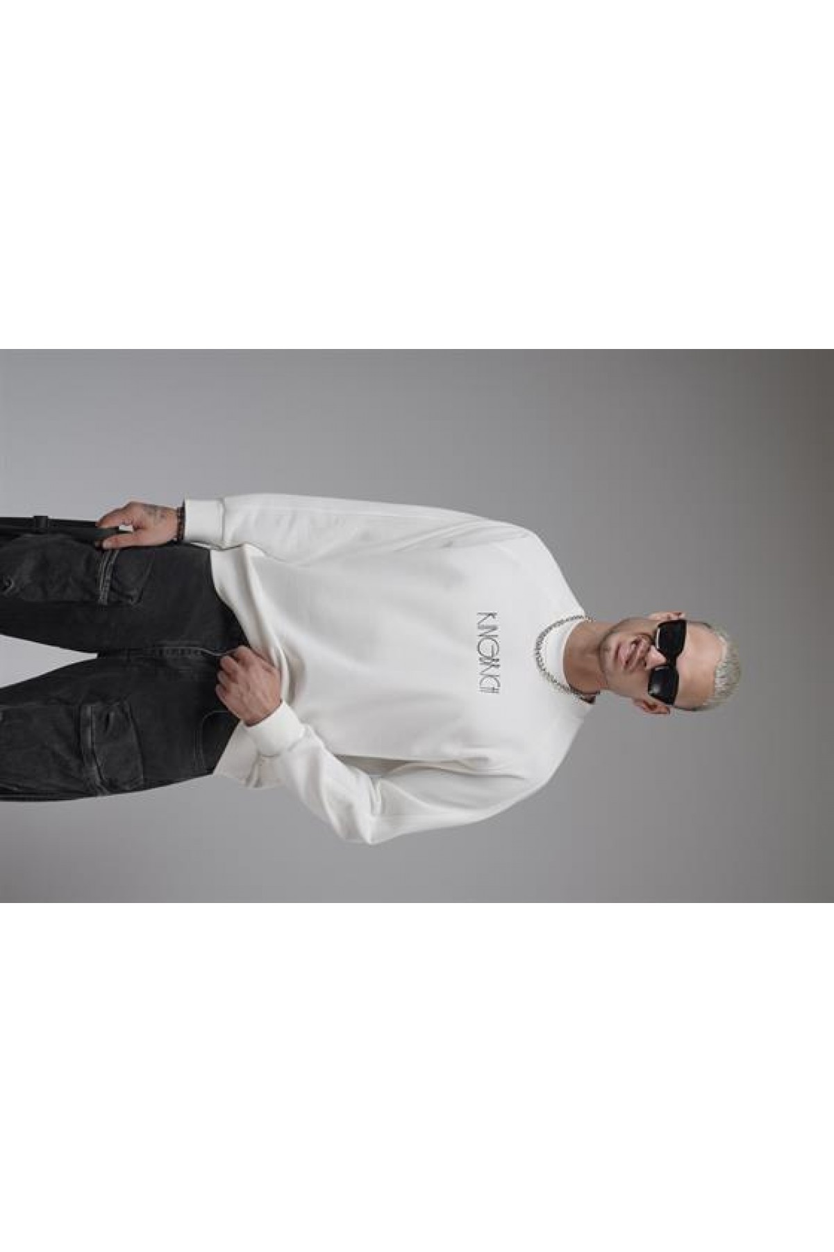 Ribanalı Yaka Reglan Kol Baskılı Oversize Kalıp Sweat S