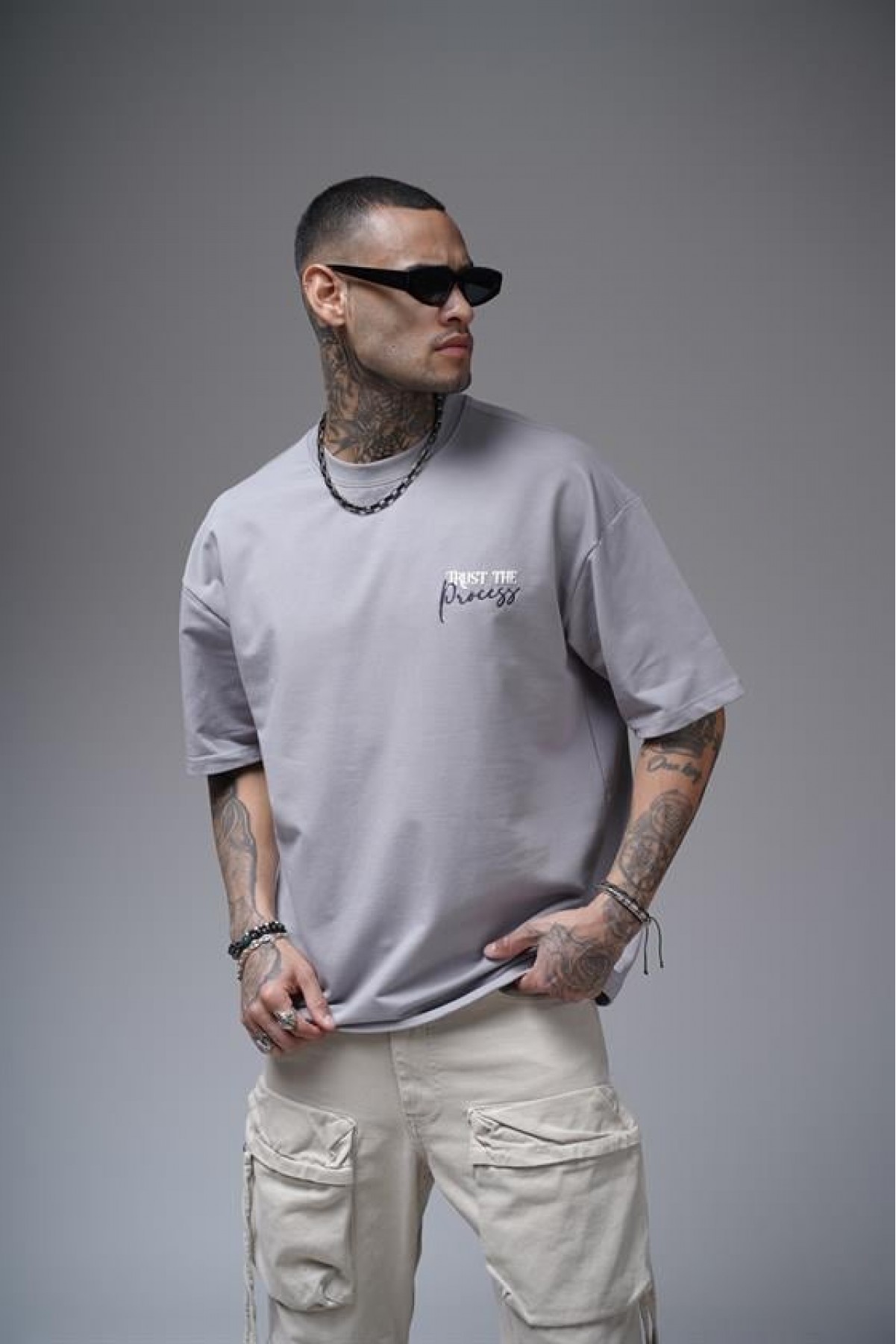 Sırtı Garnili Nakış Detaylı Baskılı Oversize Kalıp Unisex Tişört S